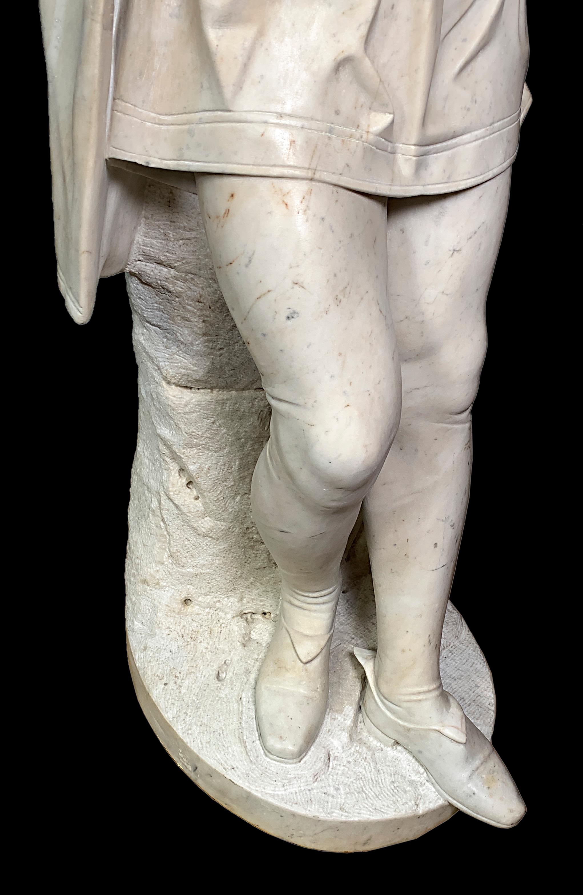 Romeo et Juliette, deux anciennes sculptures italiennes en marbre sculpté en vente 12