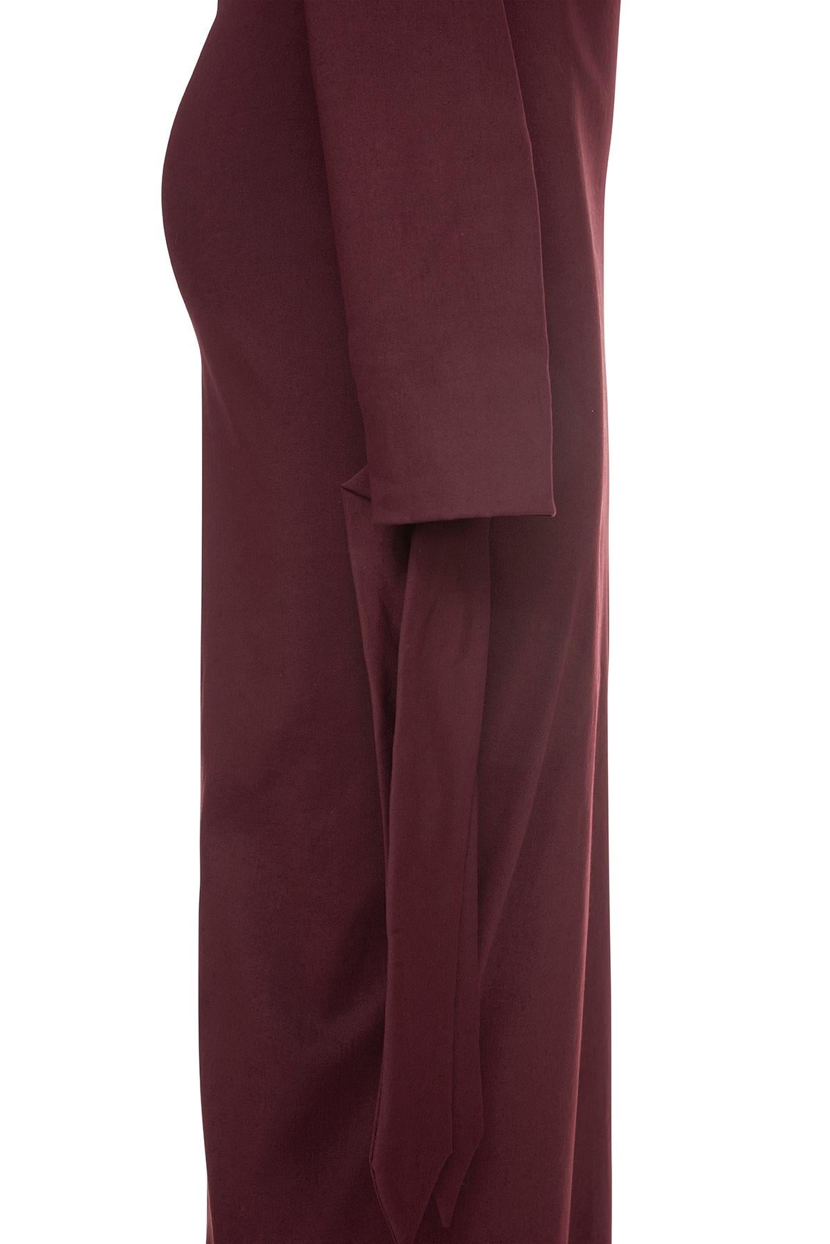 Romeo Gigli anni '90 Abito lungo elasticizzato con profondo collo a scialle in vendita 1