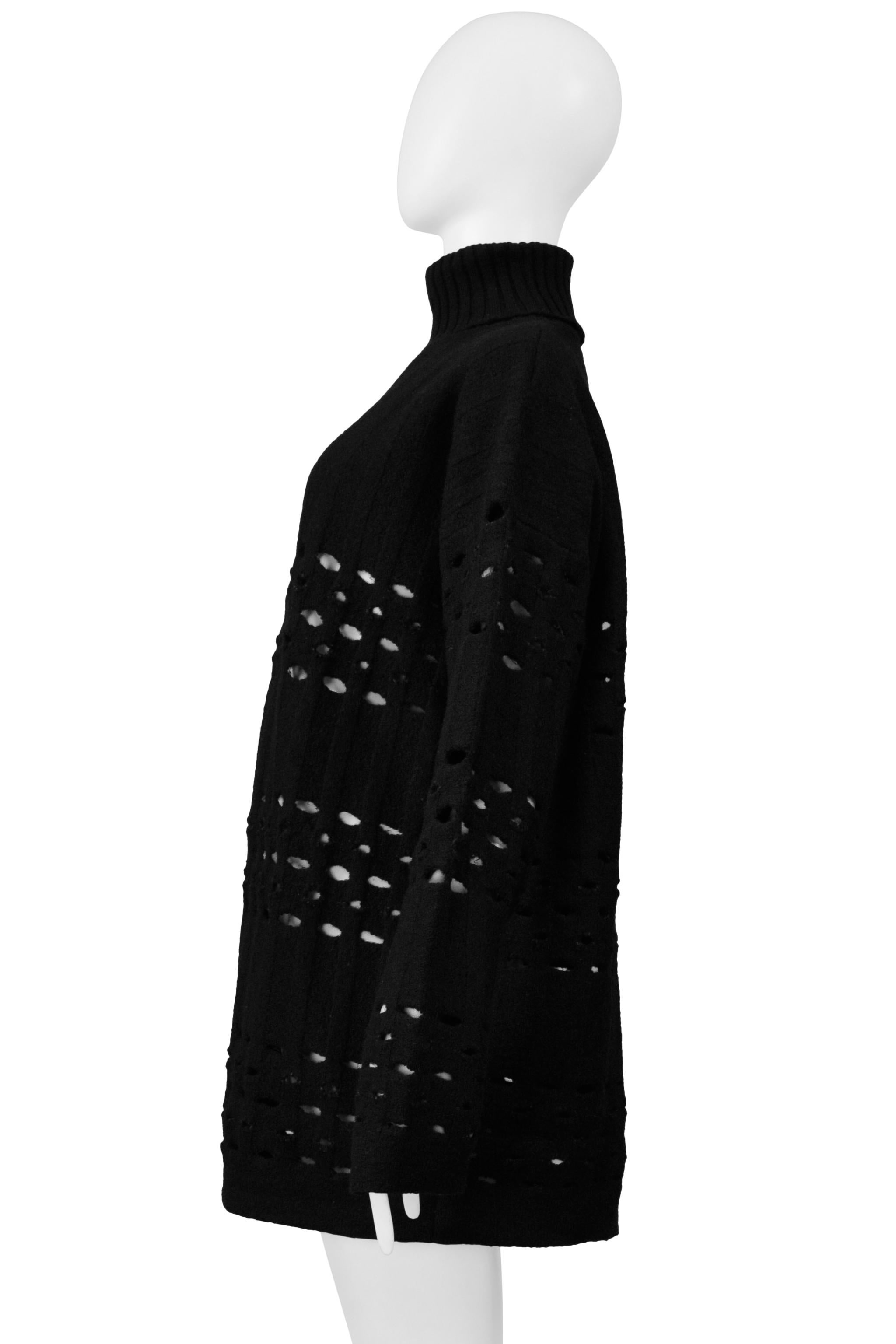 De las mujeres Romeo Gigli Jersey Láser Sobredimensionado Negro Con Cuello Alto 1996 en venta