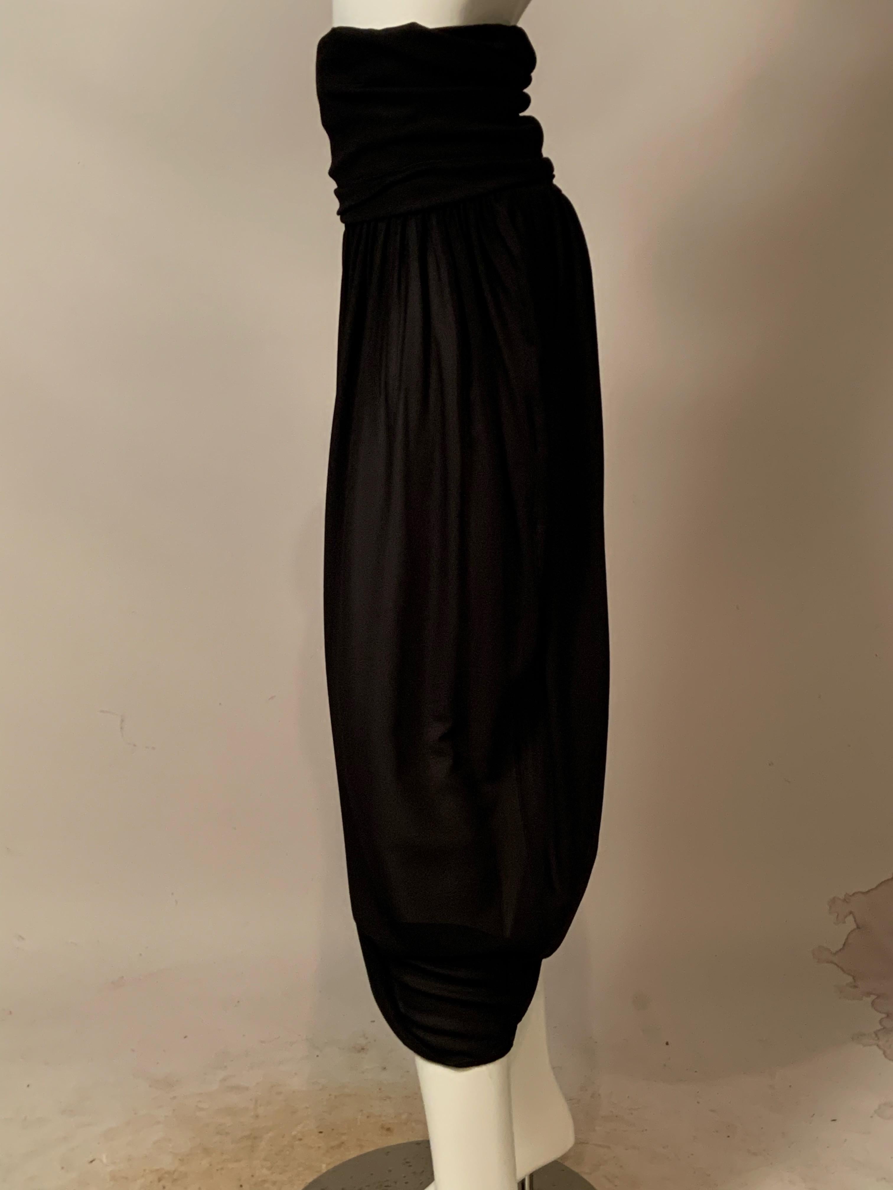 Romeo Gigli Schwarzes Seiden-Chiffon-Kleid oder -Rock im Angebot 7
