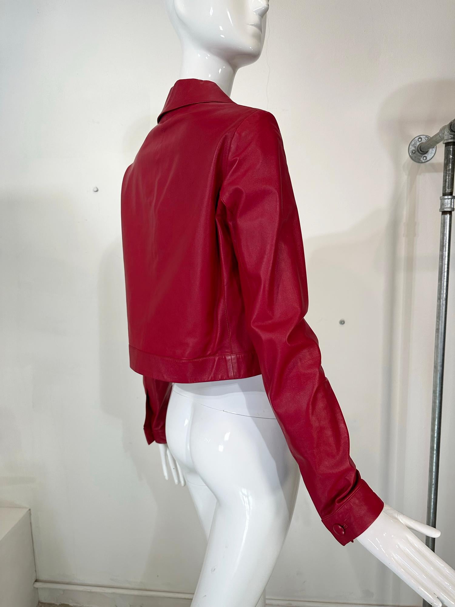 Romeo Gigli Buttery Soft Garnet Leather Cropped Rose Button Spencer Jacket   In Excellent Condition In West Palm Beach, FL