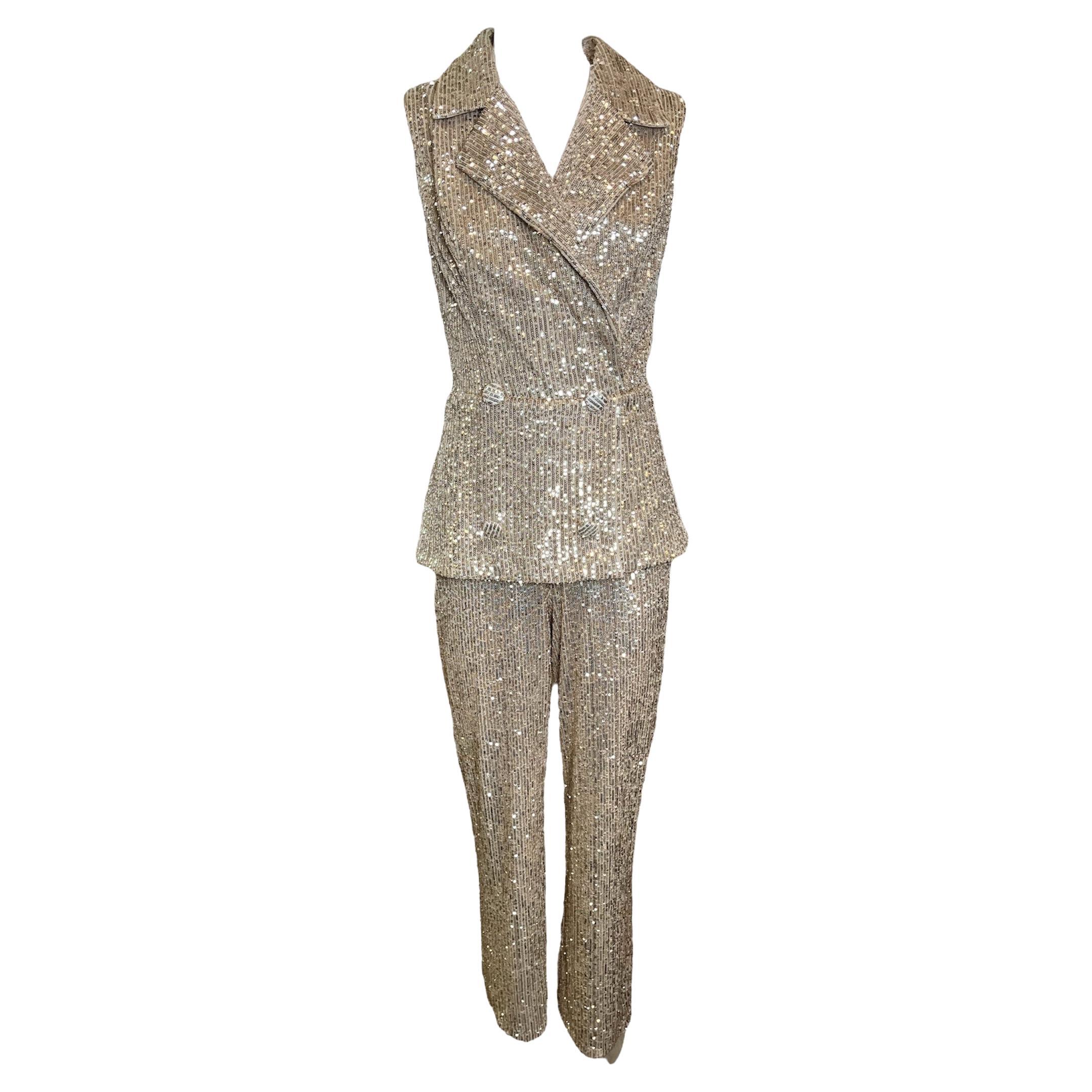 Romeo Gigli Goldfarbener Pailletten-Overall im Angebot