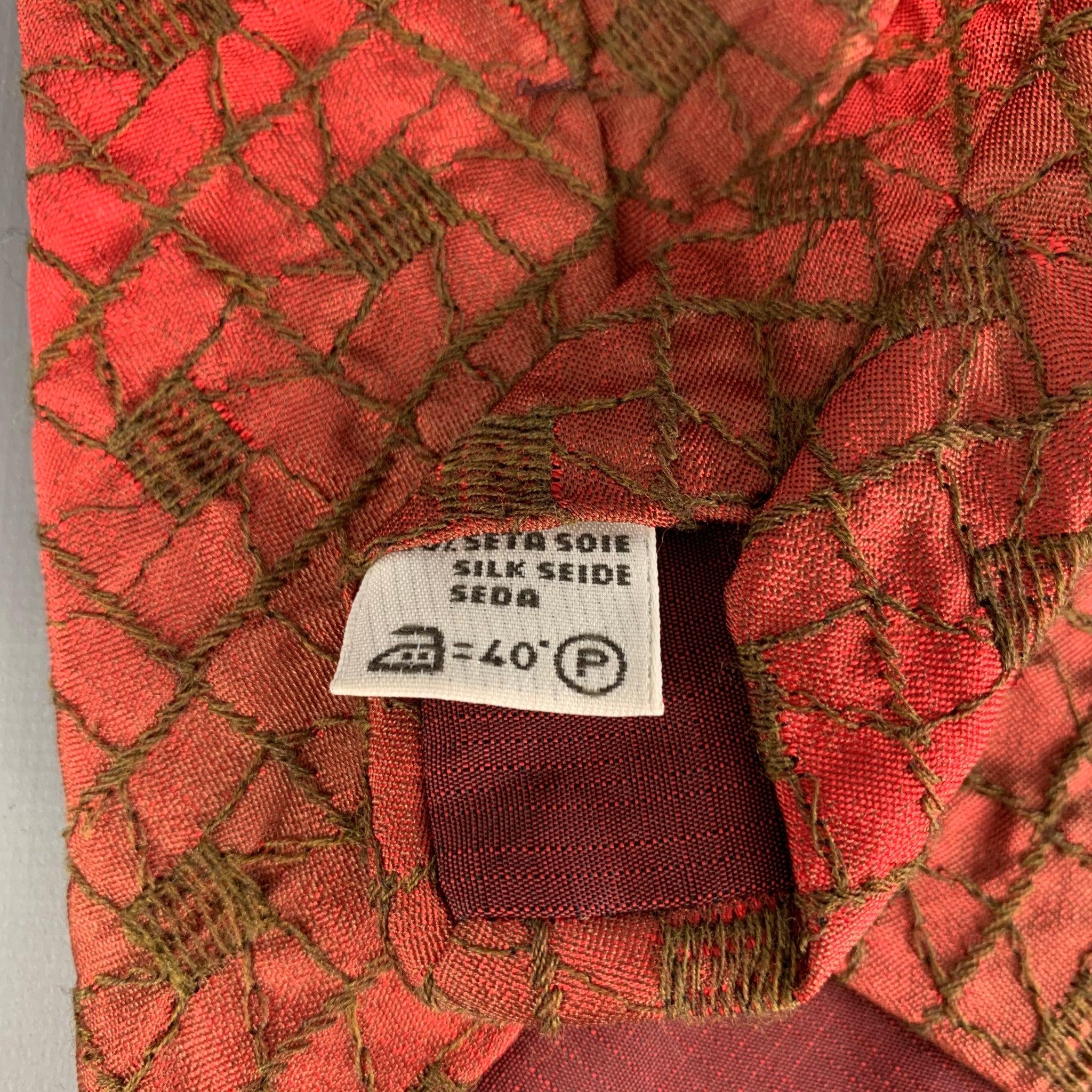 ROMEO GIGLI Red Brown Embroidered Silk Tie In Good Condition In San Francisco, CA