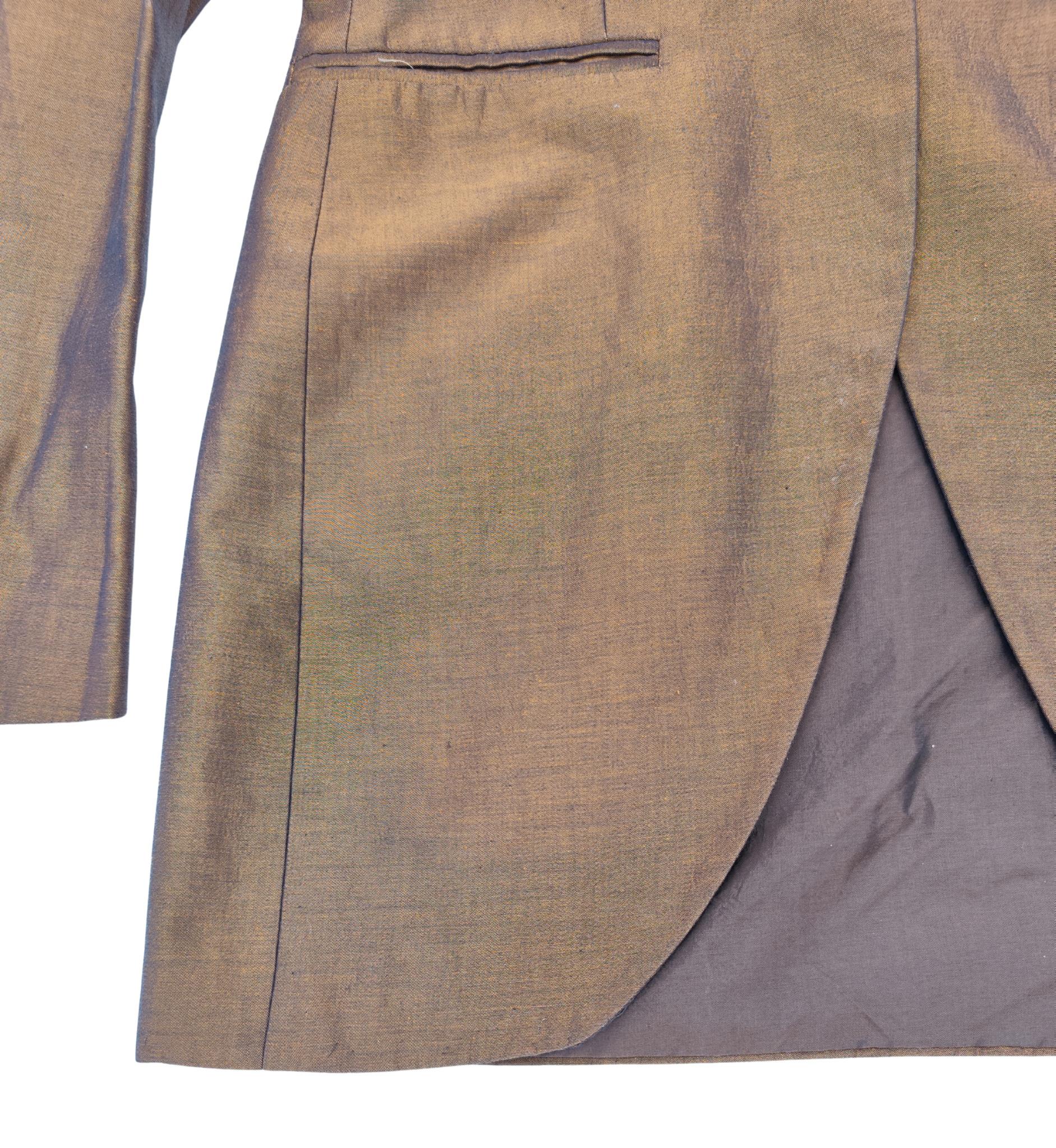 Romeo Gigli S/S 1990 bronzefarbener Langblazer im Angebot 7
