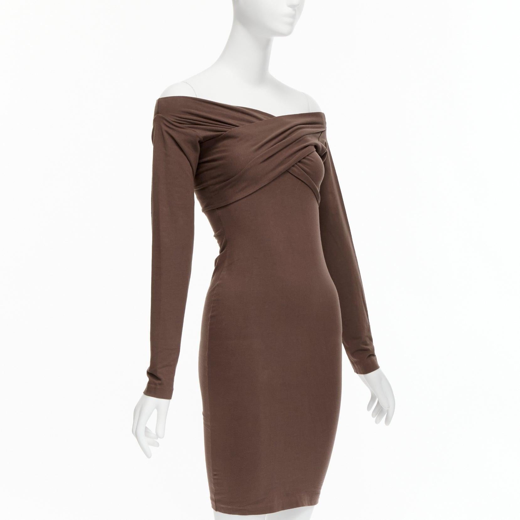 ROMEO GIGLI Vintage brown cotton bend criss cross off shoulder bodycon dress IT4 In Good Condition For Sale In Hong Kong, NT