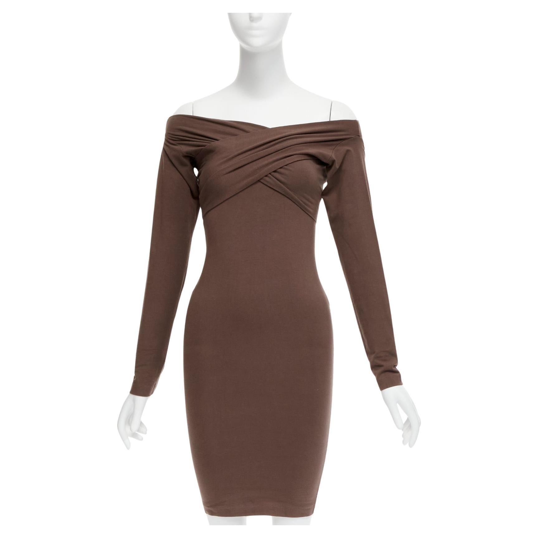 ROMEO GIGLI Vintage Brown cotton bend criss cross off shoulder bodycon dress IT4 en vente