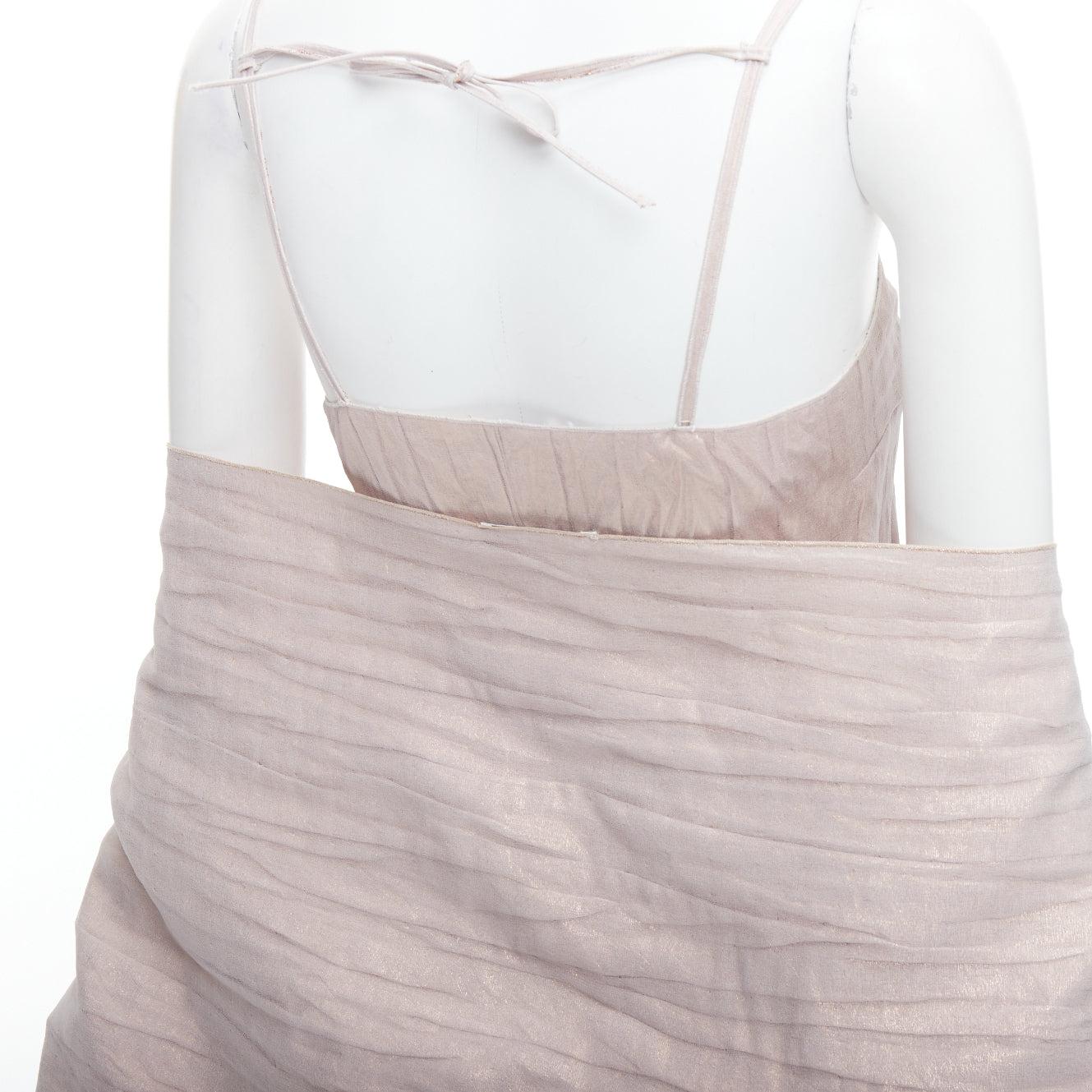 Romeo Gigli Abito vintage rosa champagne stropicciato con scialle IT42 M. in vendita 4
