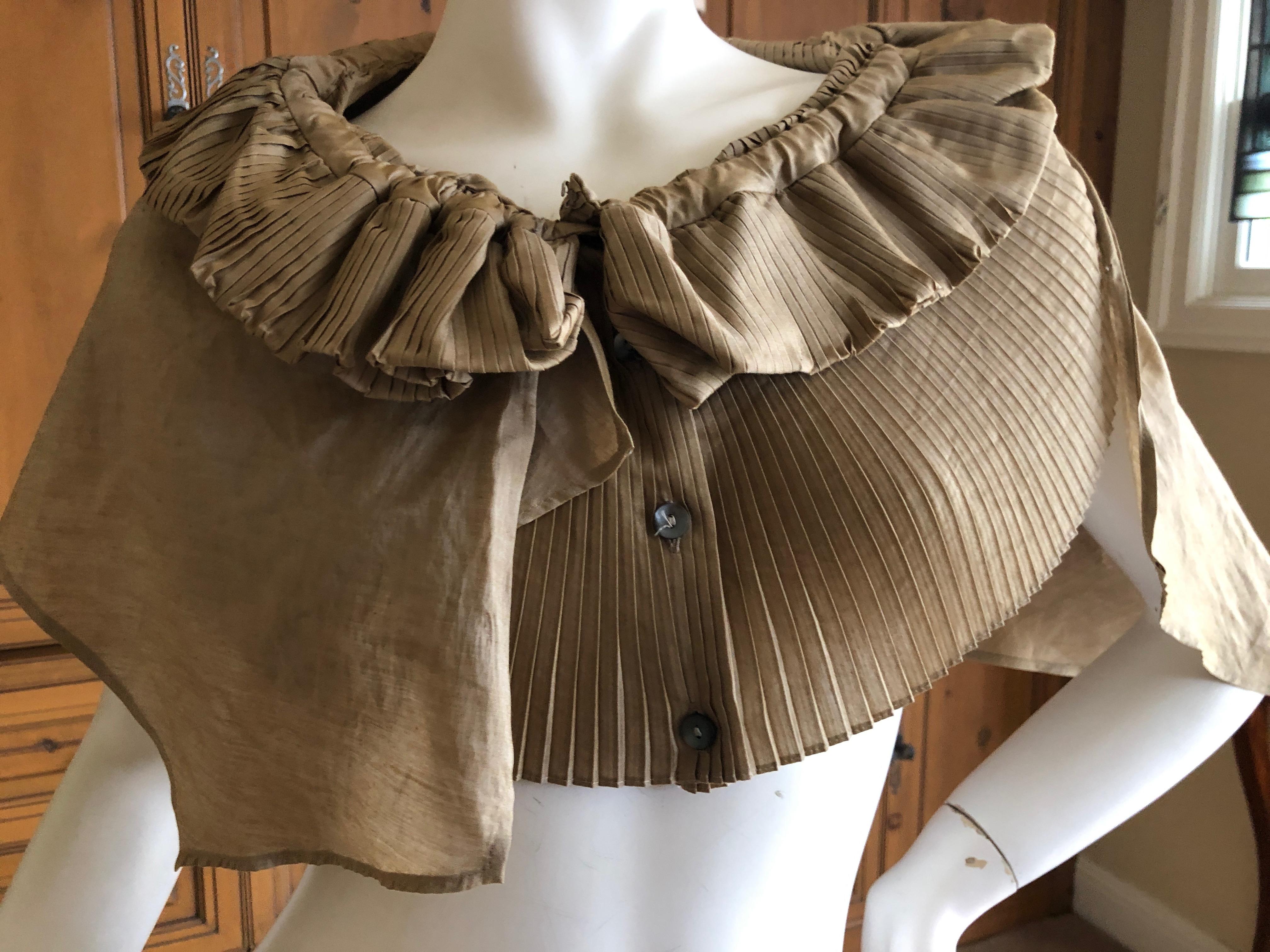 Women's or Men's Romeo Gigli Vintage Pleated Ruffled Collar For Sale