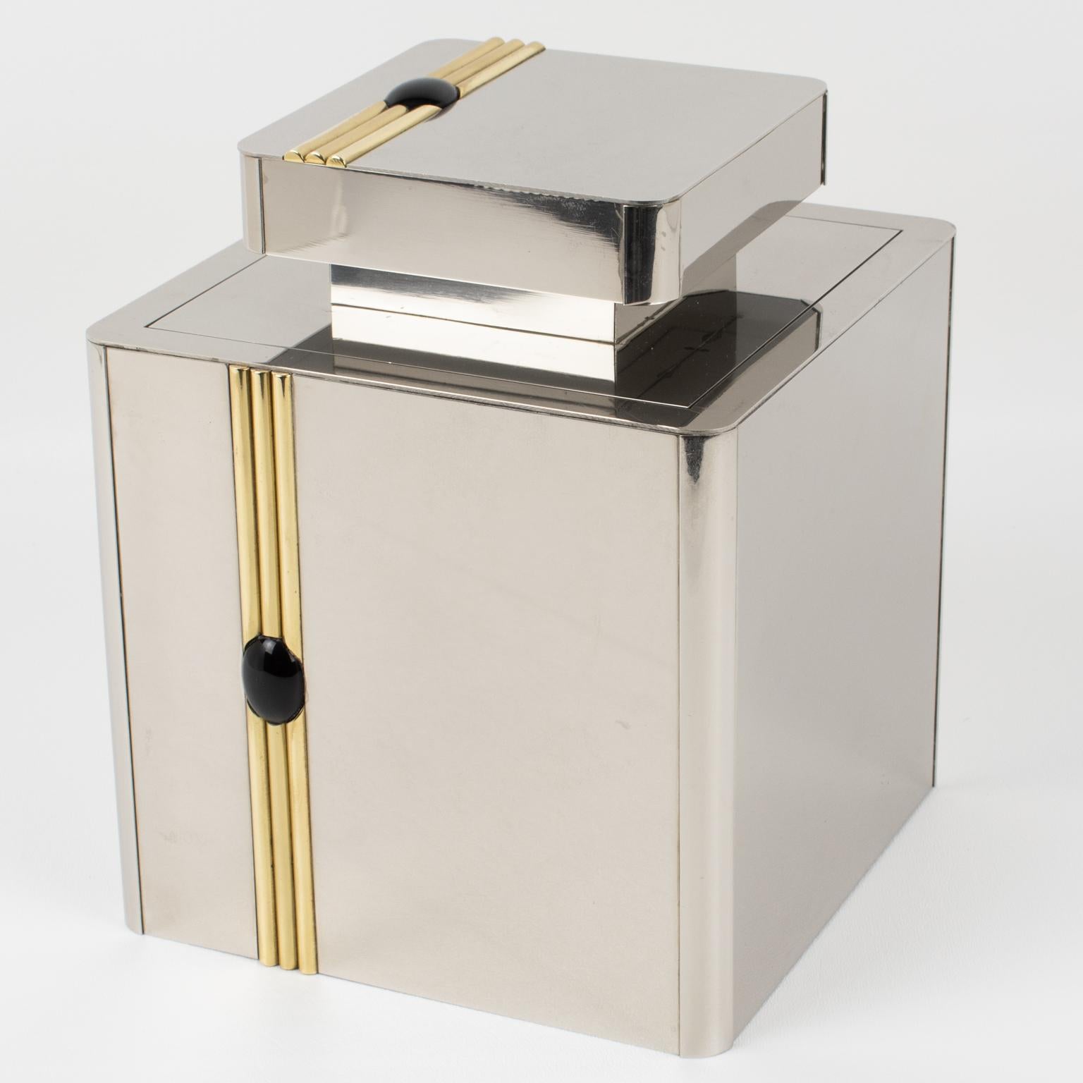 Boost your cocktail experience with this rare and sophisticated Romeo Rega-designed luxury ice bucket, a stunning Italian creation from circa 1970. A true statement piece, this exquisite barware accessory seamlessly blends geometric artistry with