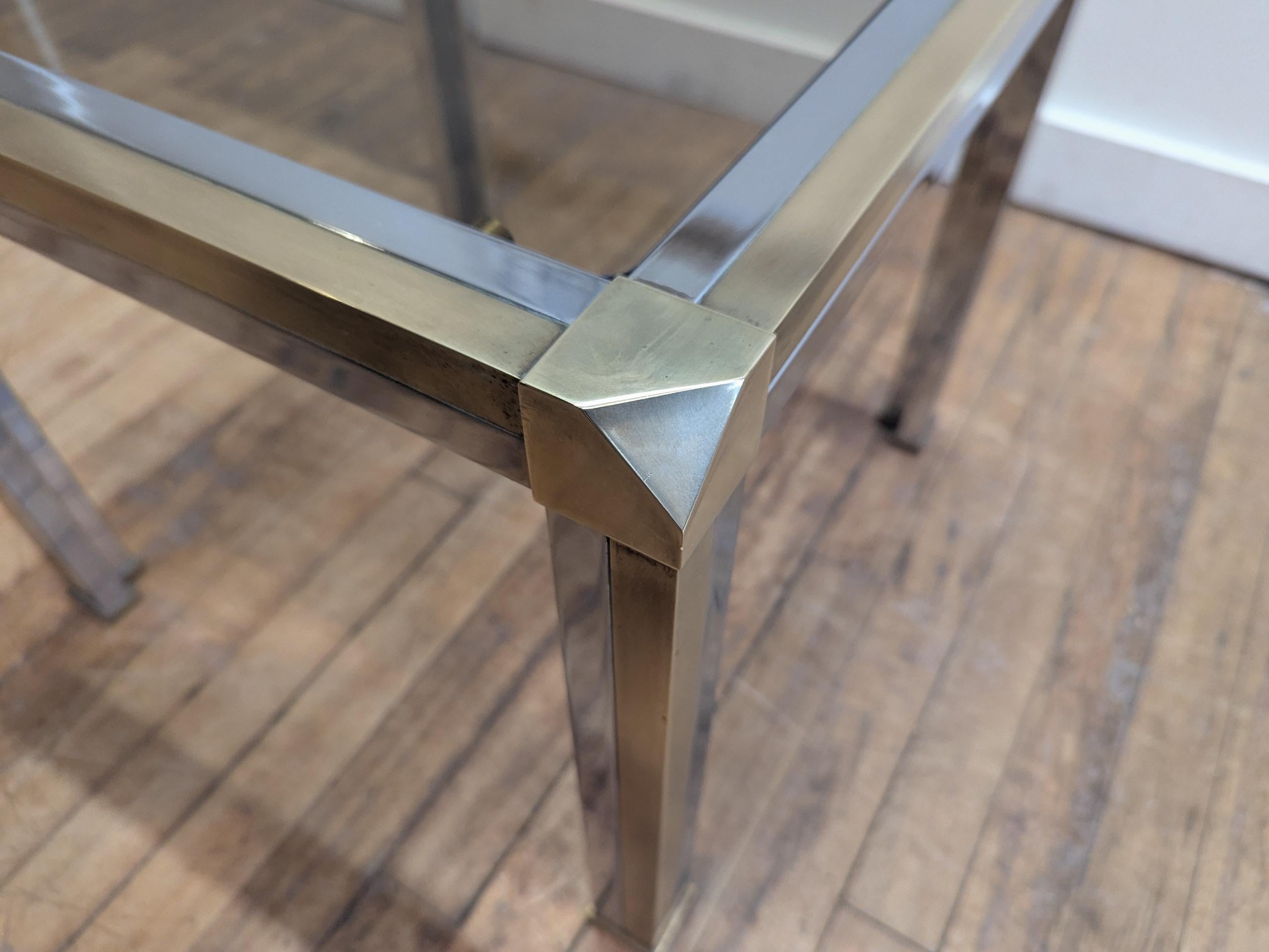 Table d'appoint Romeo Rega en laiton, chrome et verre en vente 4