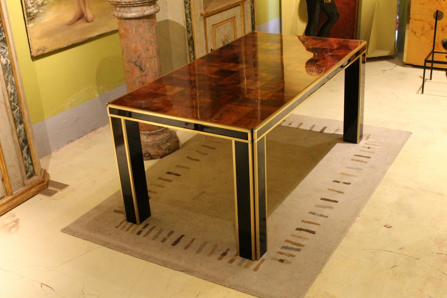 laminated wood table