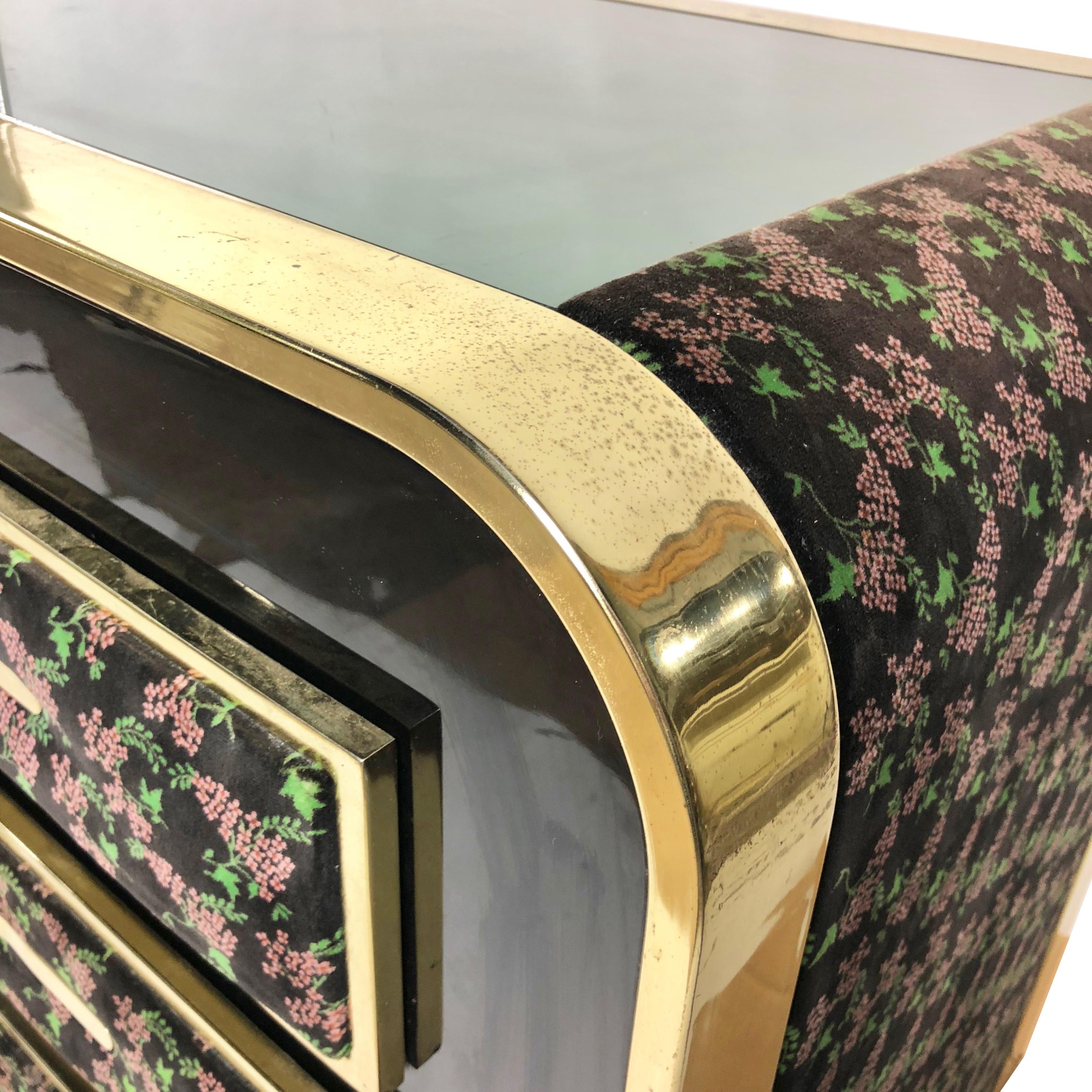 Romeo Rega Dresser in Floral Velvet, Brass and Glass Italy, Mid-Century Modern For Sale 3