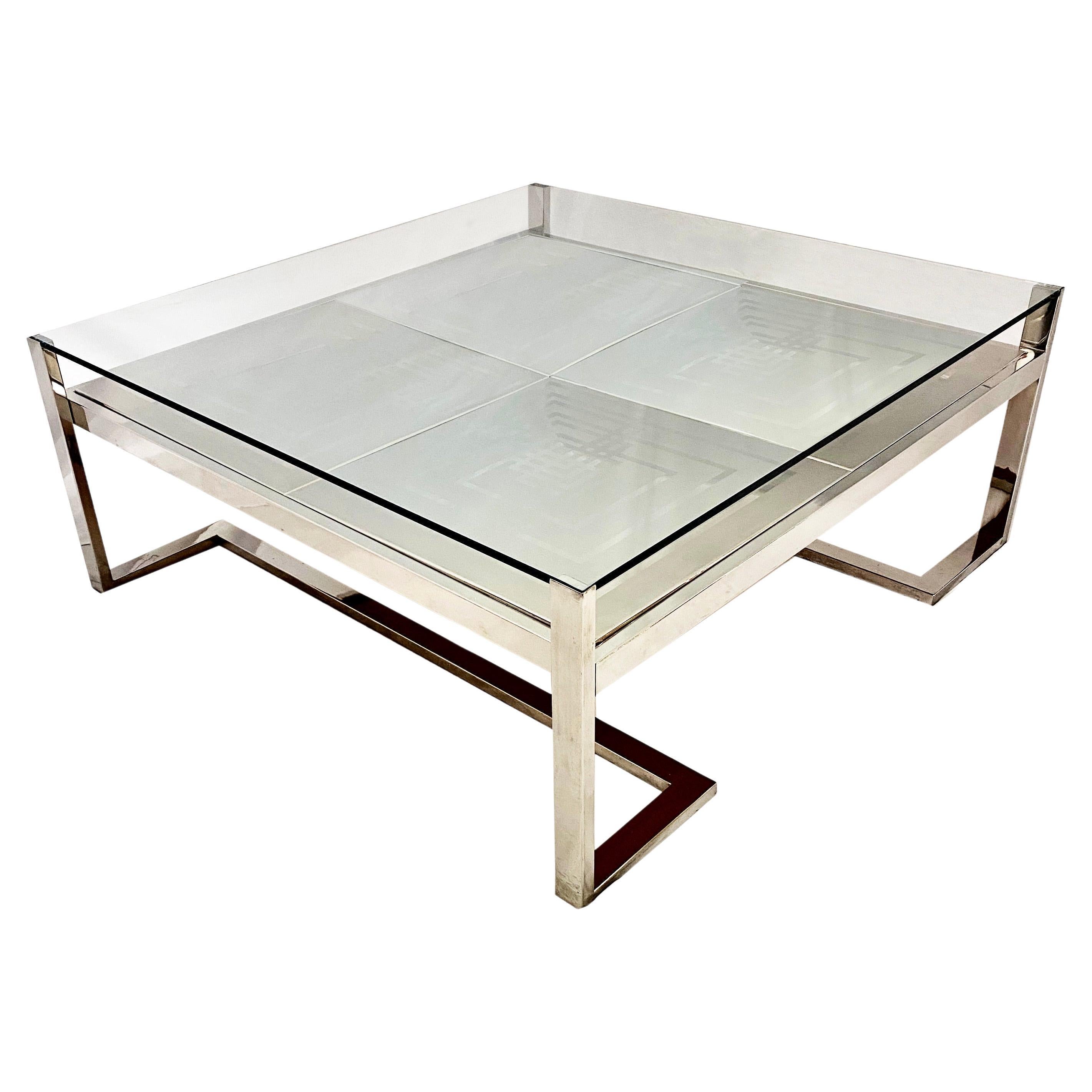 Table basse italienne Romeo Rega à 2 niveaux avec décor géométrique en verre transparent et chrome  en vente
