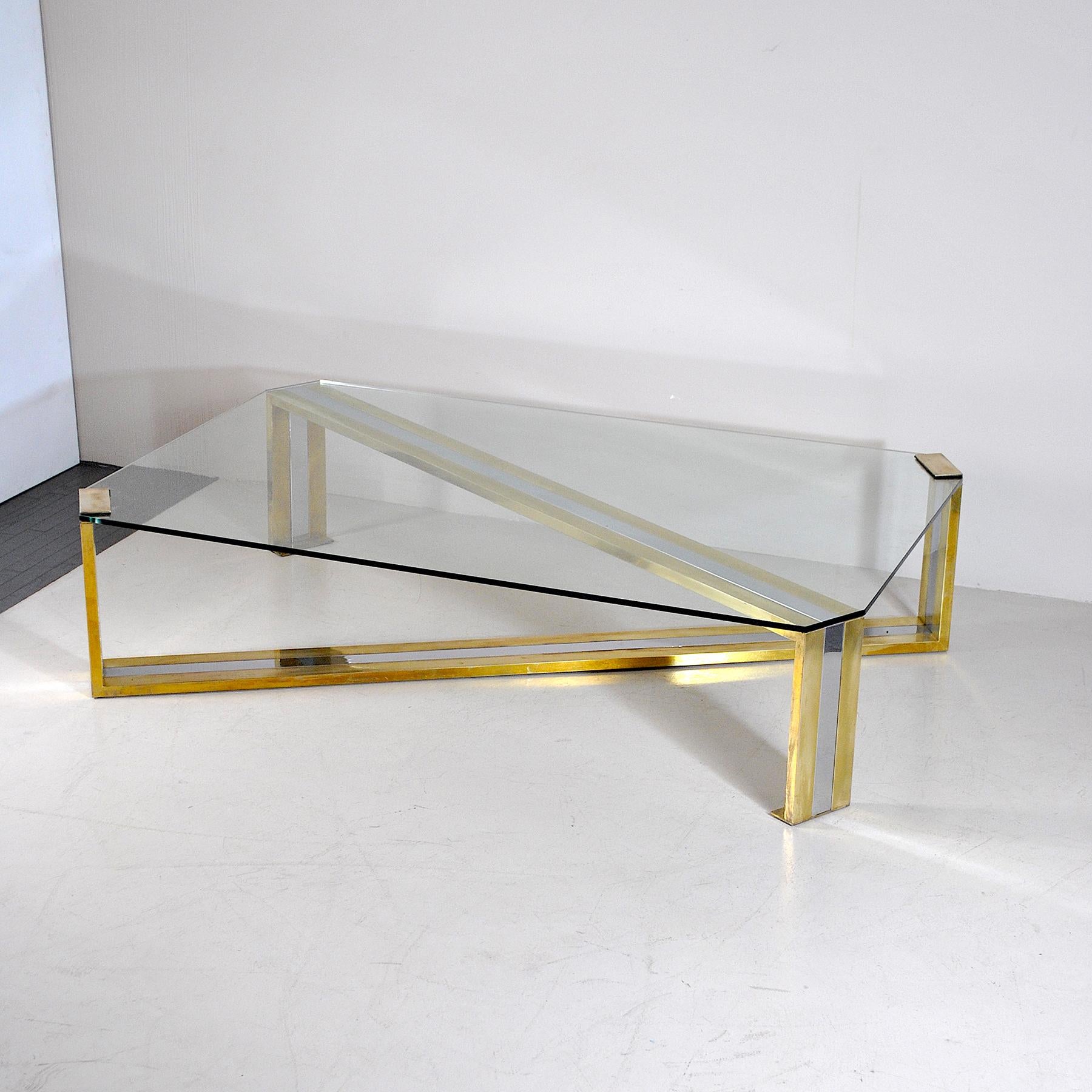 Coffee table in brass and steel by Romeo Rega from the 1970s.