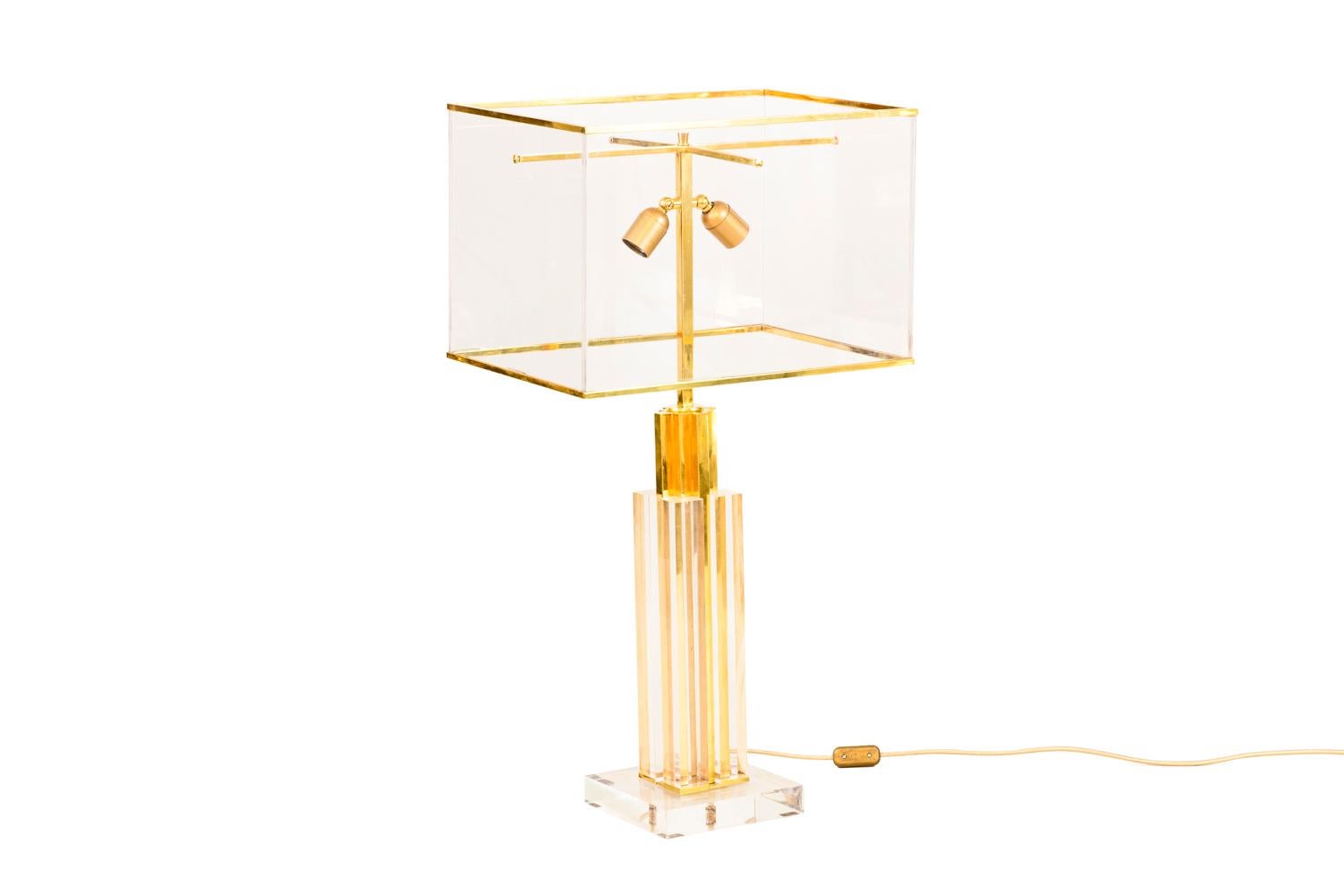 Post-Modern Romeo Rega, Lamp in Lucite and Gilt Brass, 1970s For Sale