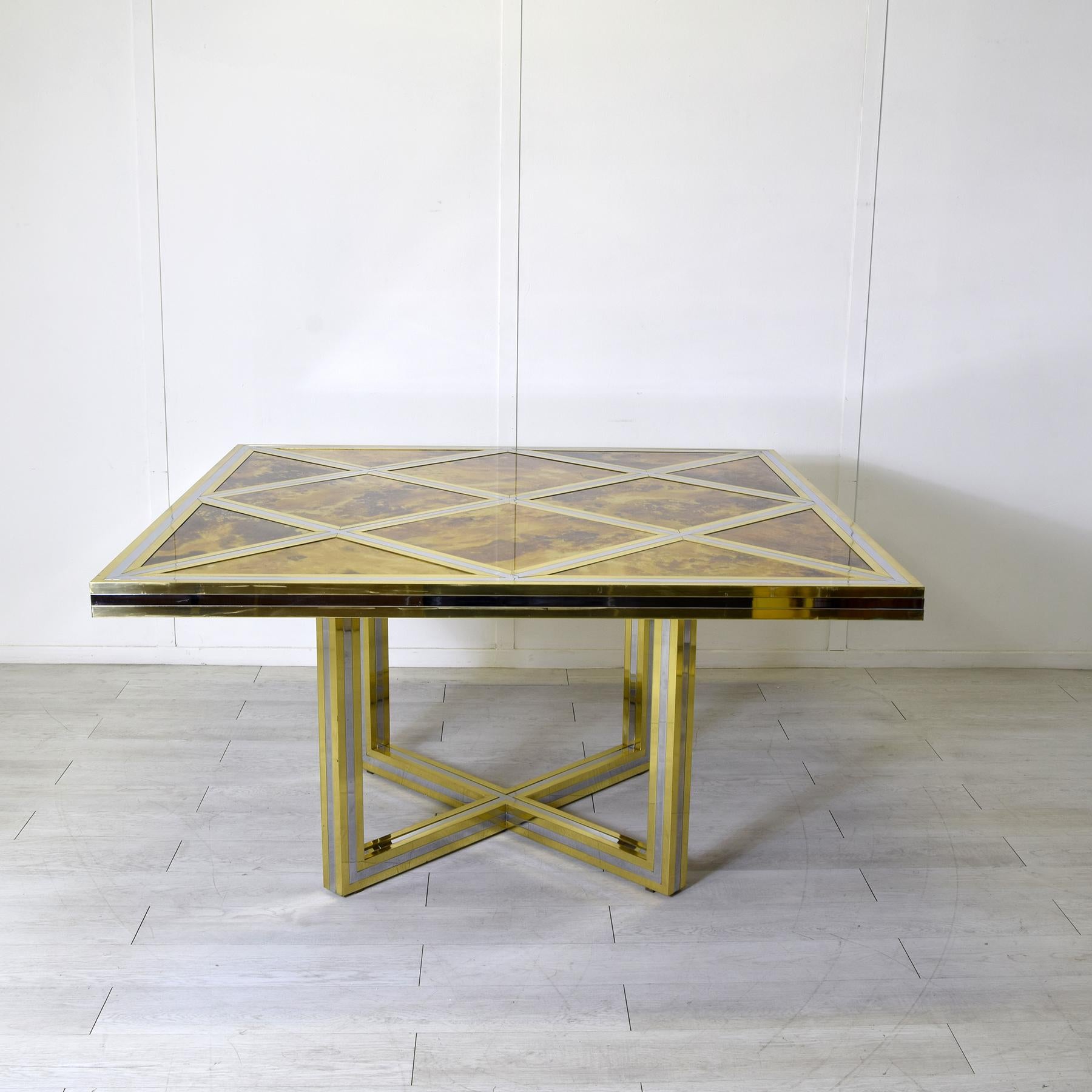 Mid-Century moderno Romeo Rega large square table 1970s. in vendita