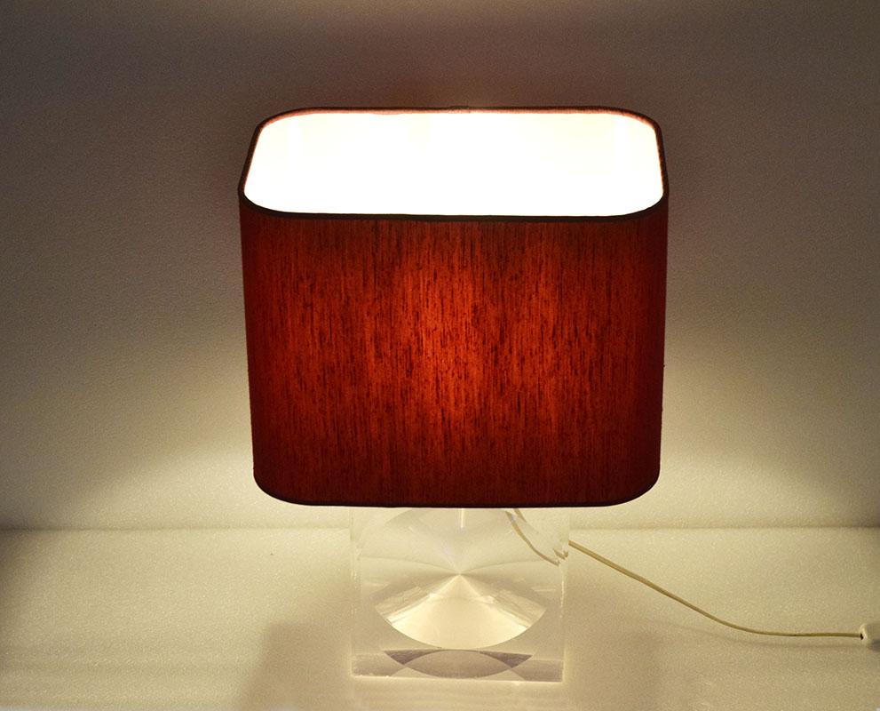 Italian Romeo Rega lucite table lamp, 1970s For Sale