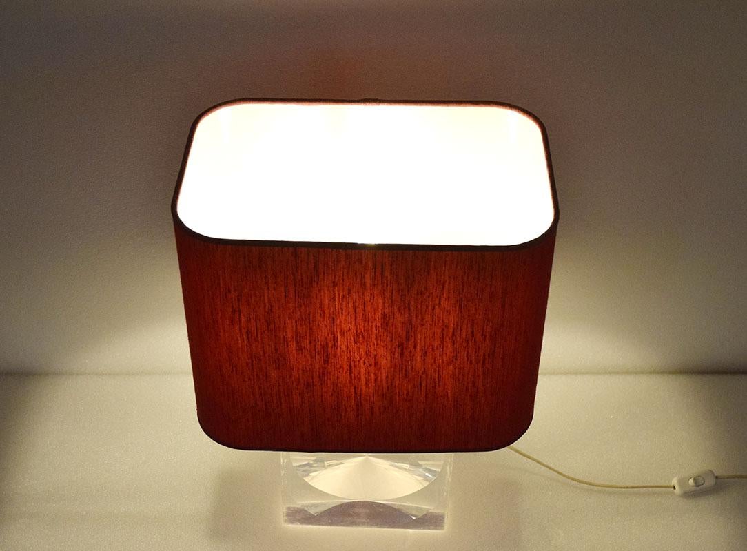 Romeo Rega lucite table lamp, 1970s In Excellent Condition For Sale In Parma, IT