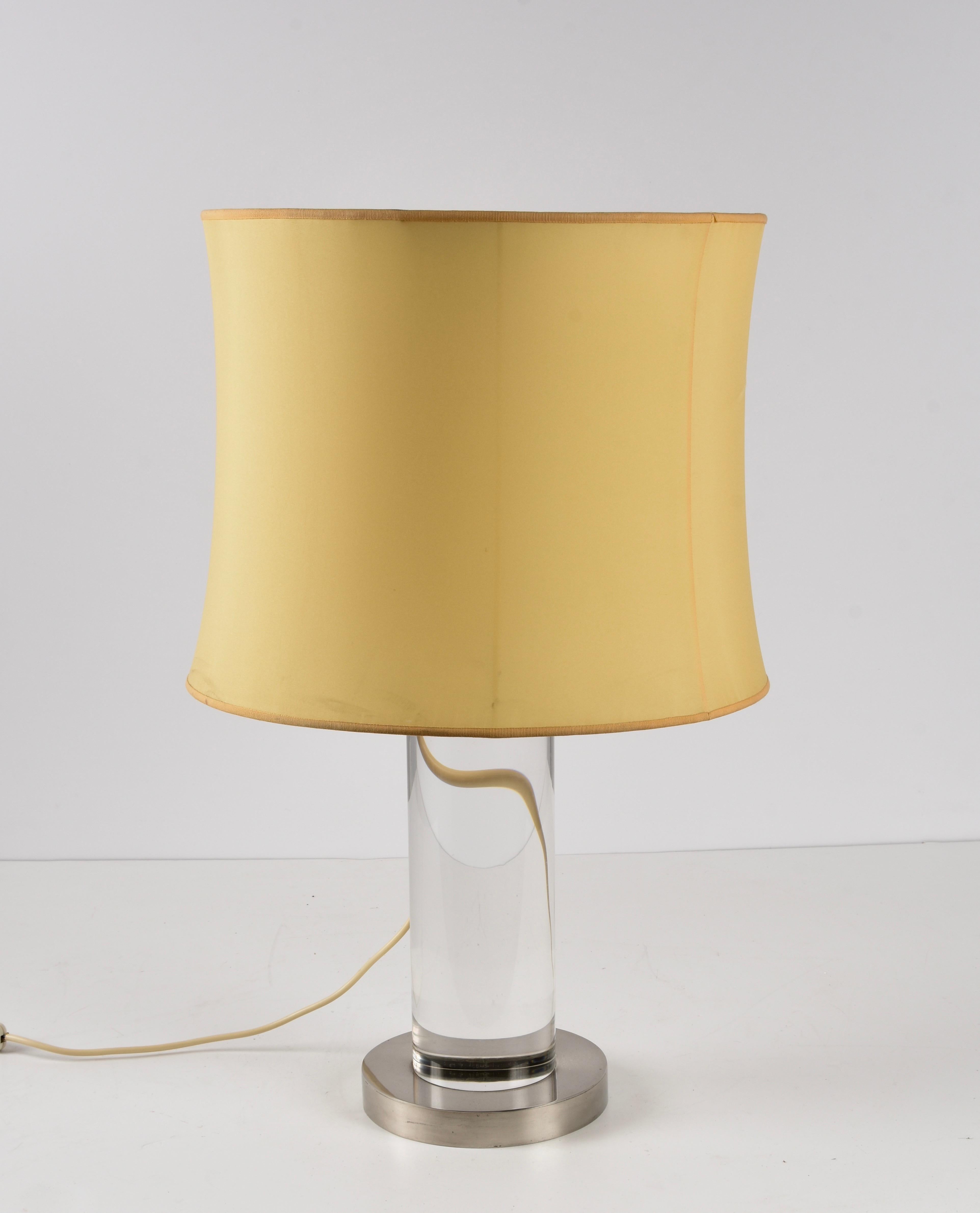Romeo Rega Midcentury Italian Table Lamp with Lucite Column and Brass Base 1970s For Sale 13