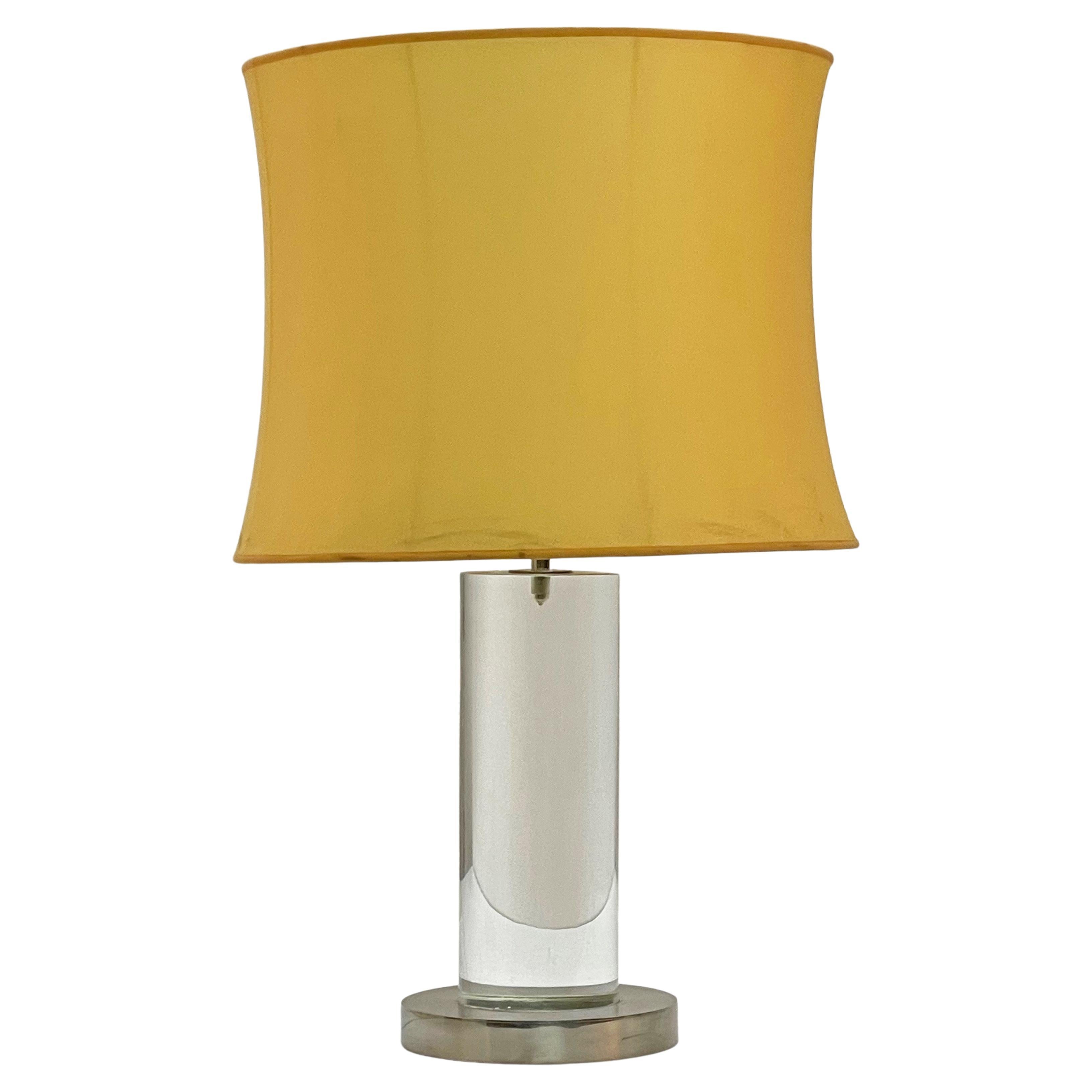 Romeo Rega Midcentury Italian Table Lamp with Lucite Column and Brass Base 1970s For Sale