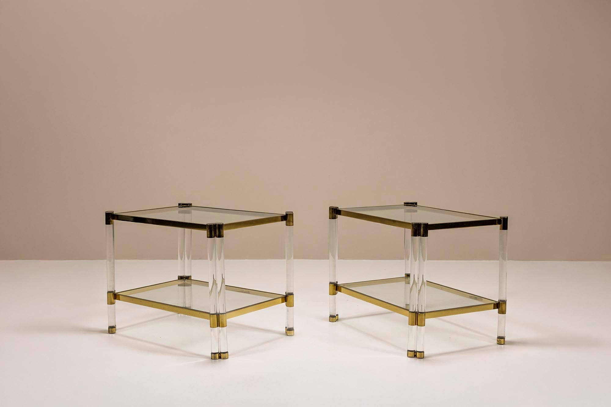 Italian Romeo Rega Pair of Lucite and Brass Side Tables, Italy 1970s For Sale