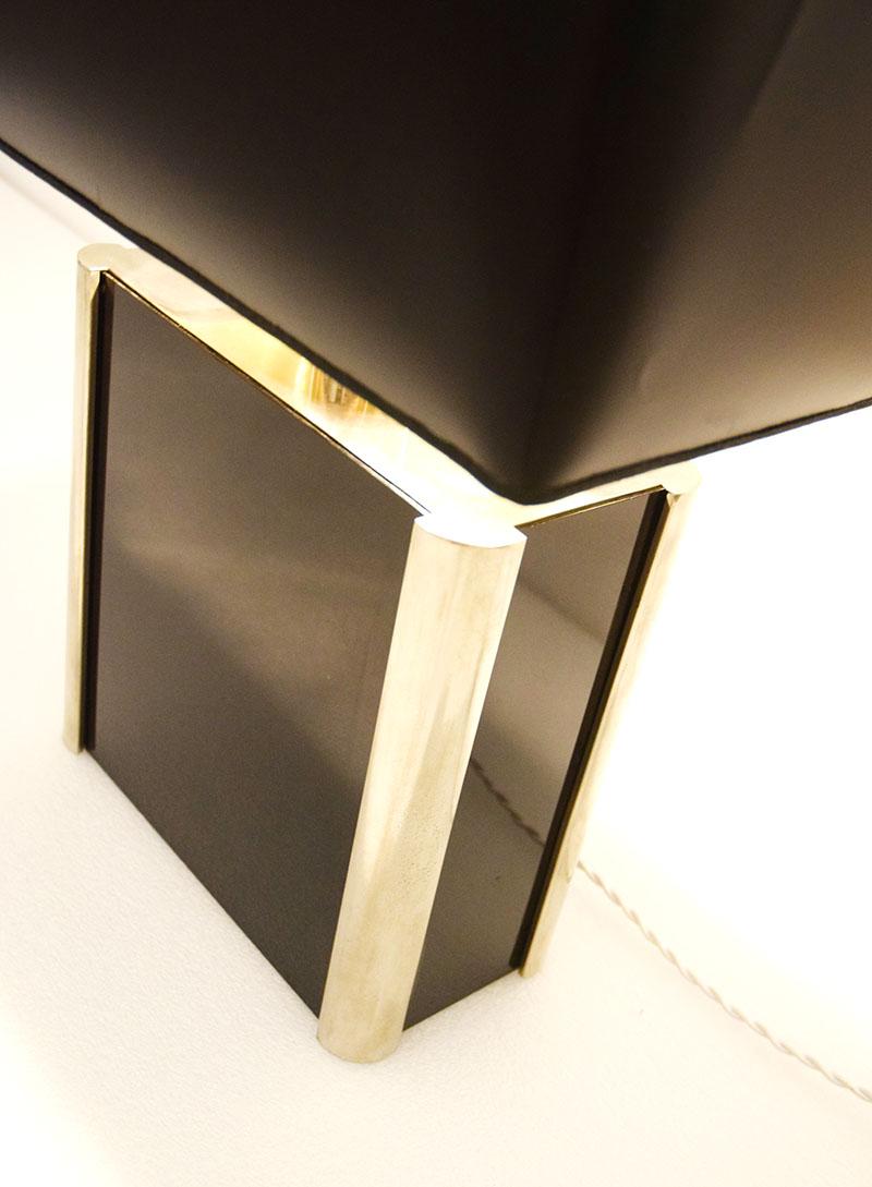 Lampe de table Romeo Rega en plexiglas et métal, 1970 Excellent état - En vente à Parma, IT
