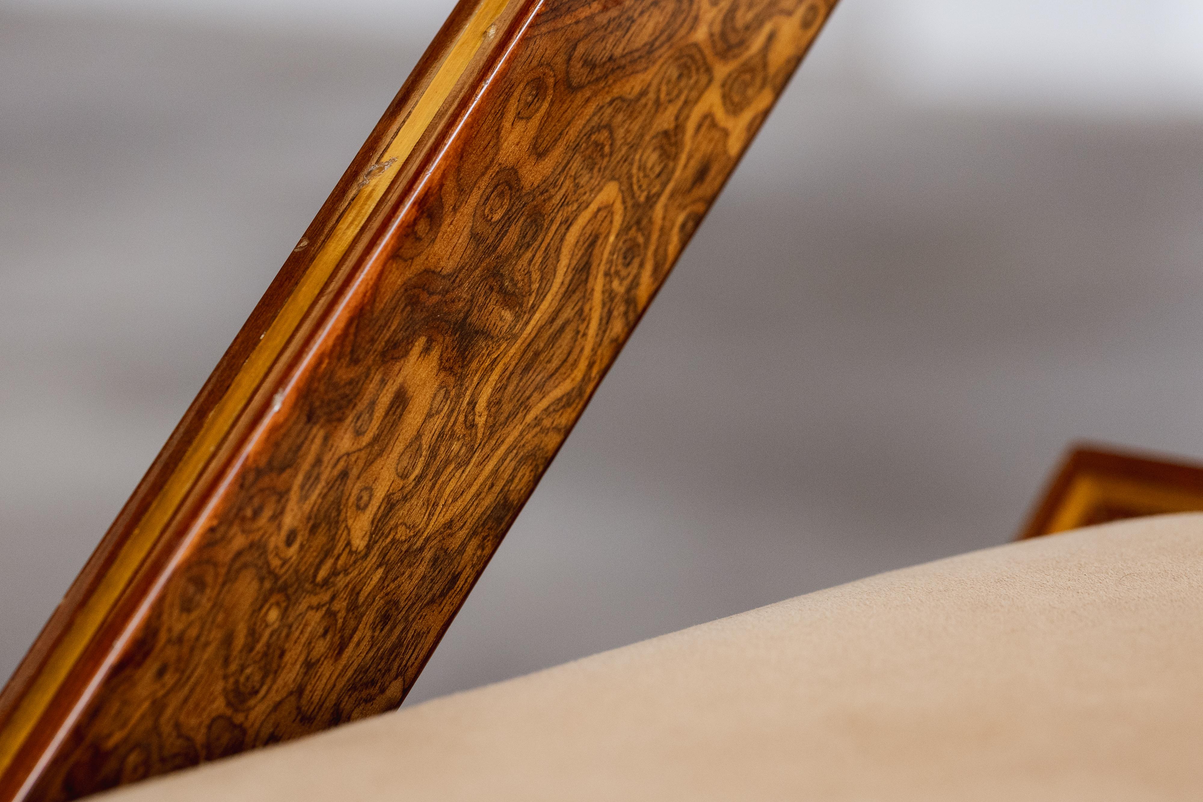 Sedie da pranzo scultoree Romeo Rega, 1970, Set di 2 In condizioni buone in vendita a Lonigo, Veneto