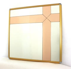 Espejo de latón y cromo estilo Romeo Rega con detalles de cristal rosa humo