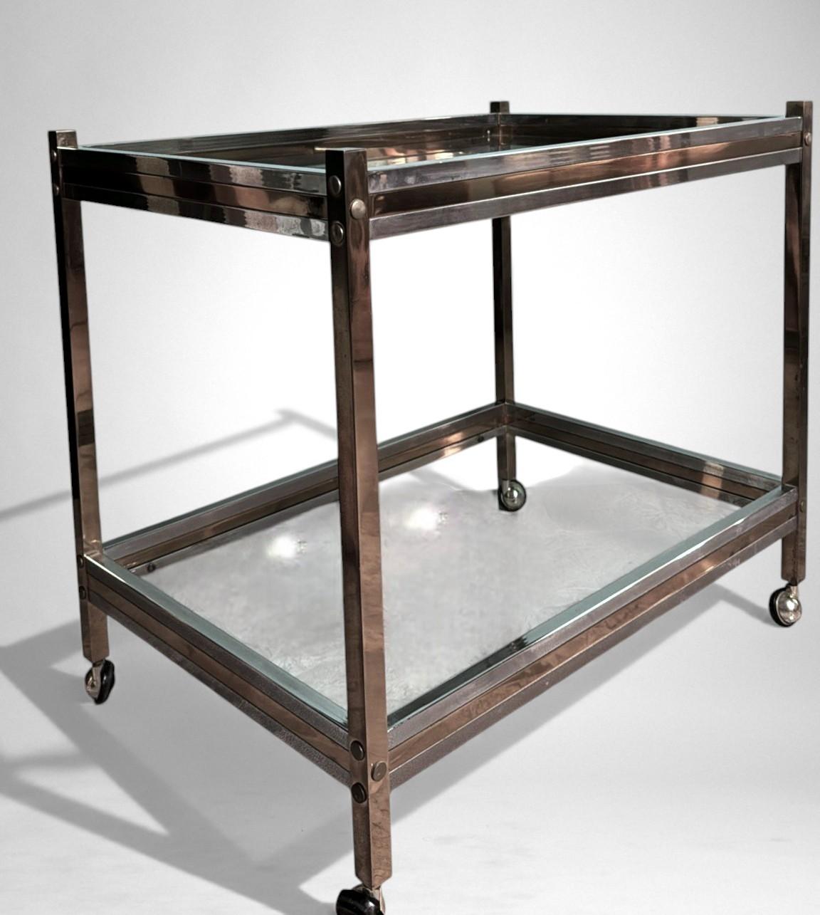 Mid-Century moderno Romeo Rega - Carrello da bar in ottone e acciaio in stile italiano in vendita