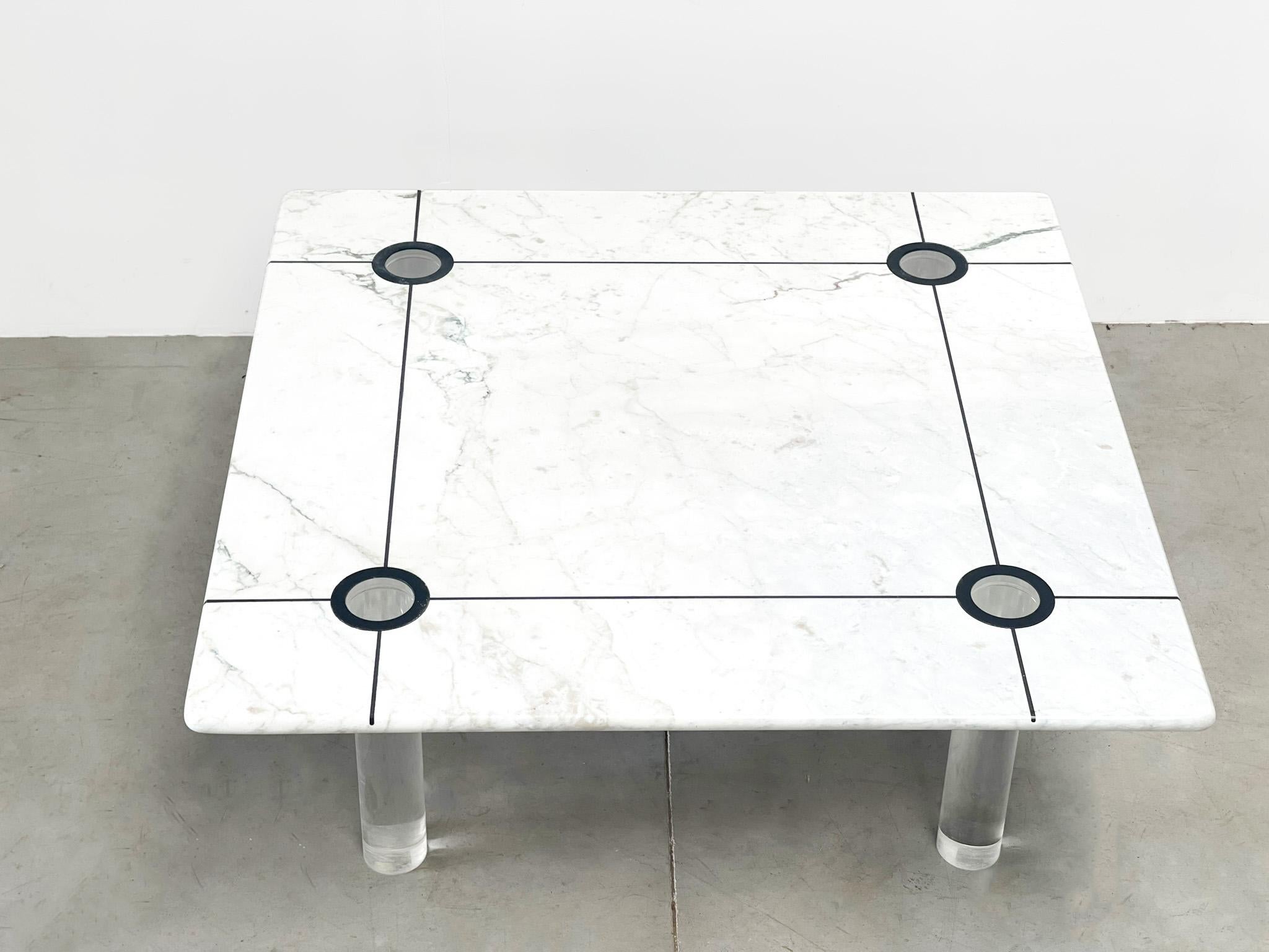 Carrara Marble Romeo Rega style white and black marble coffee table For Sale