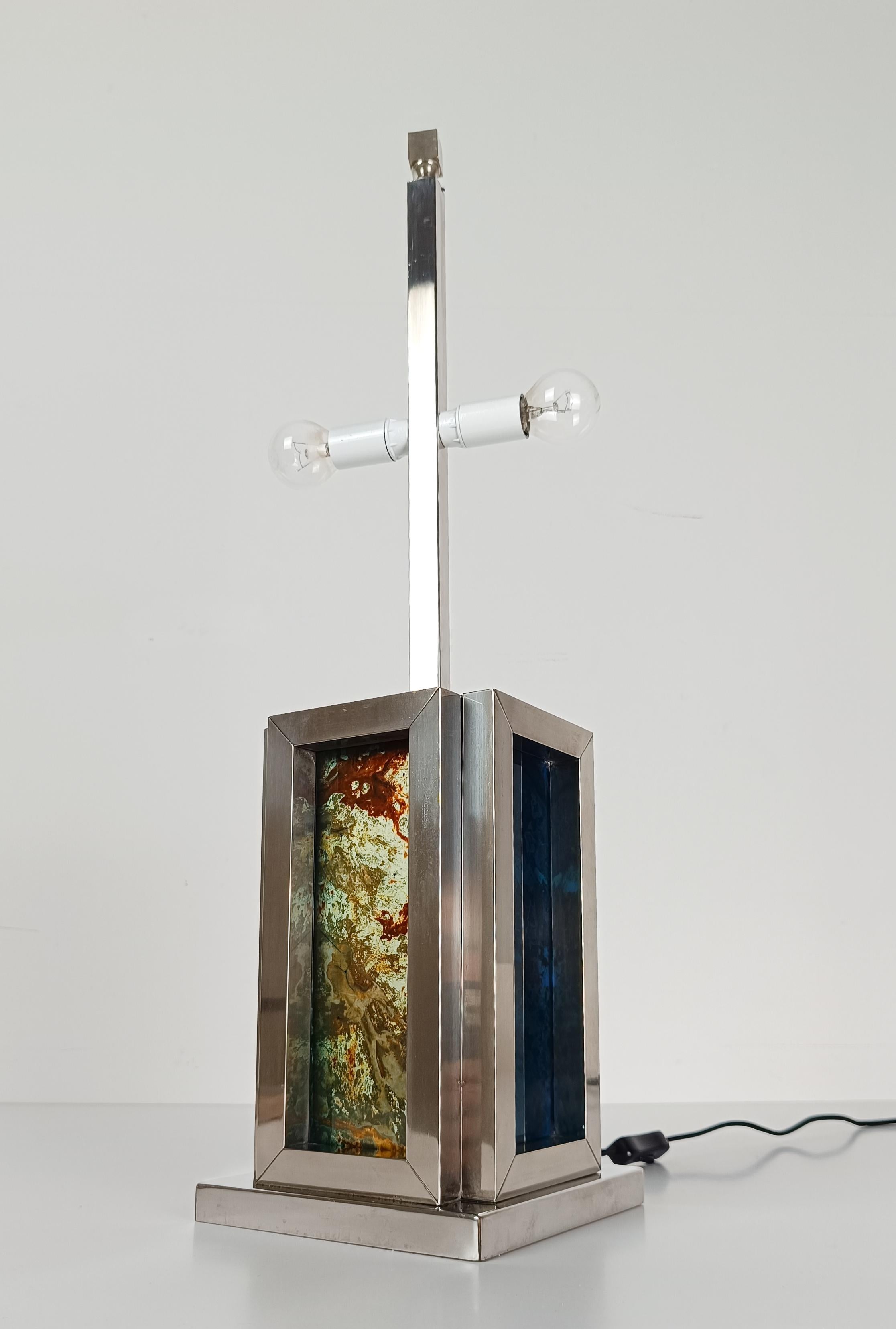Romeo Rega Table Lamp in Chrome and Lucite Faux Marble Lucite, Italy 1970s For Sale 3