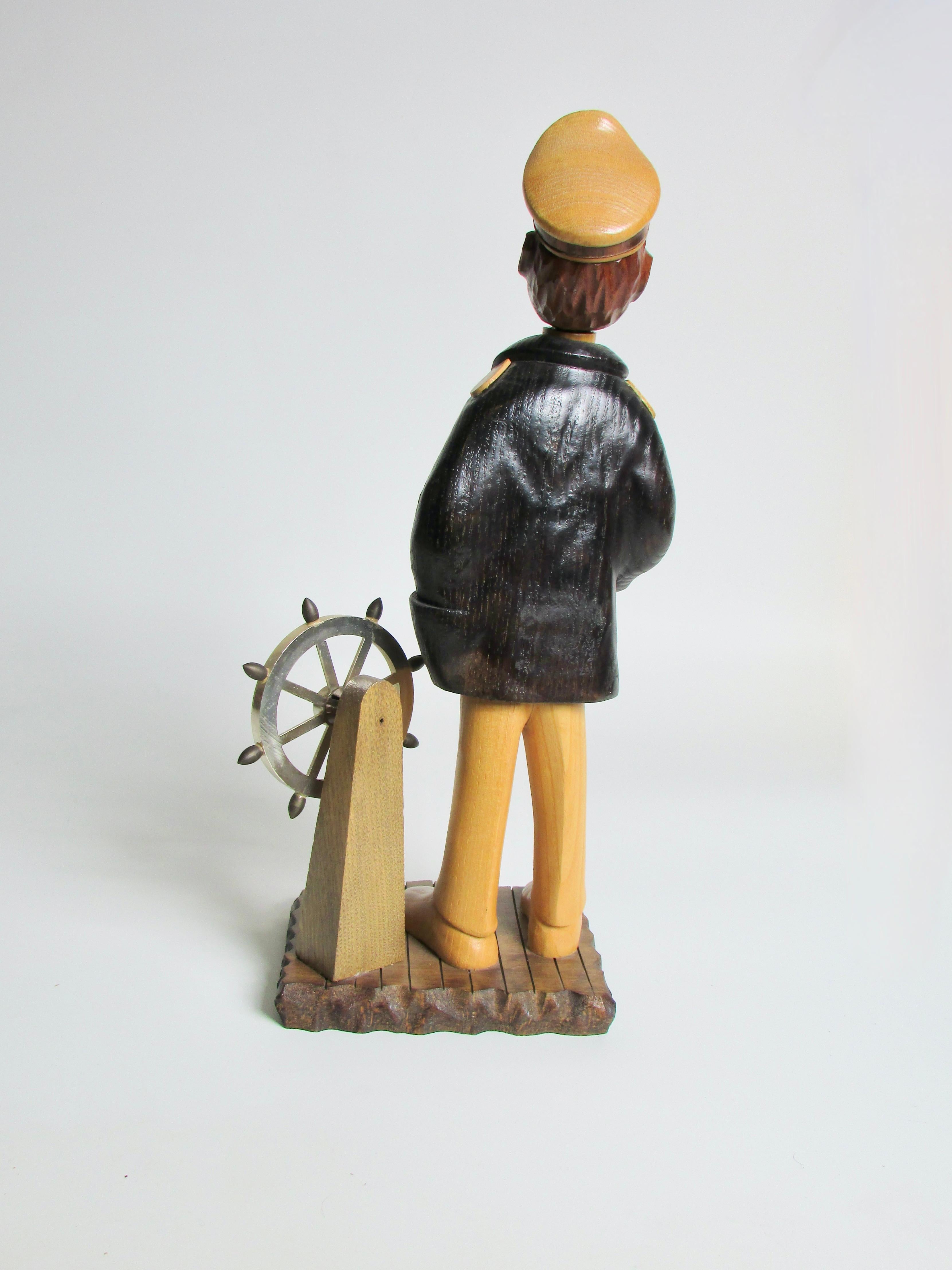 Romer Carved Italian Figures Boat Captain Sailor 3