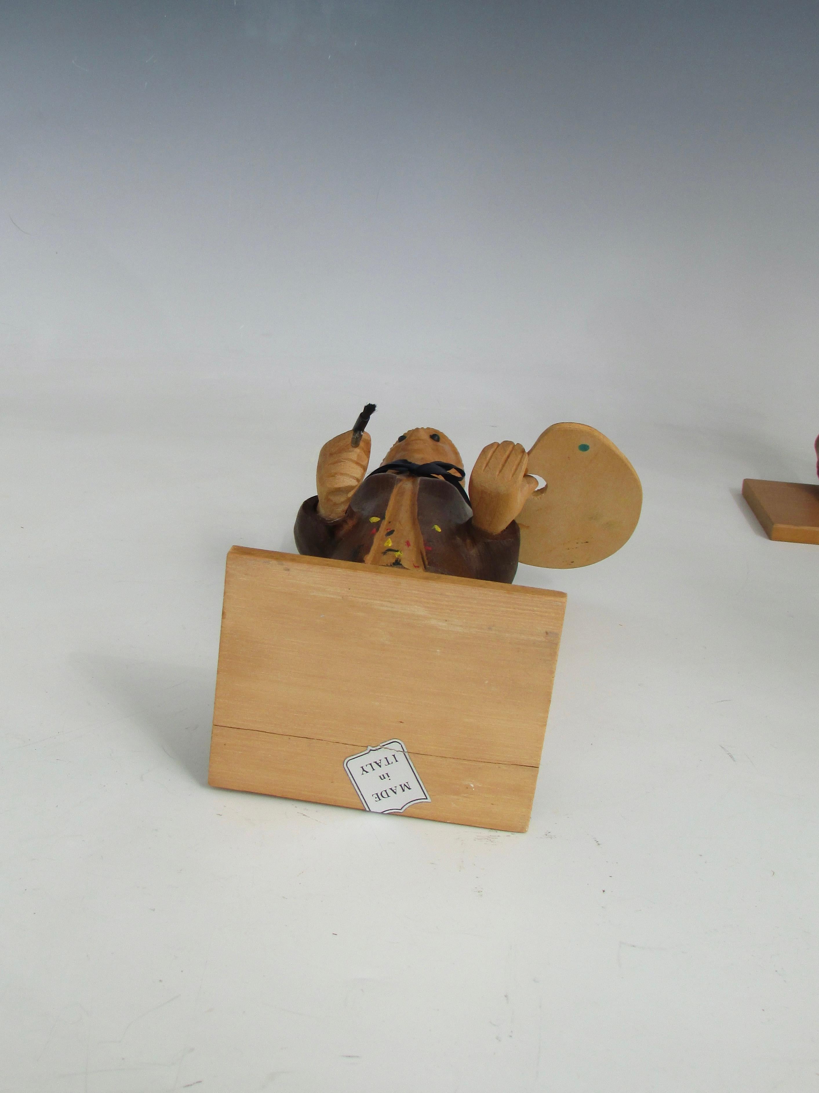 Romer italy hand carved desk top artist with palette and brush sculpture For Sale 1