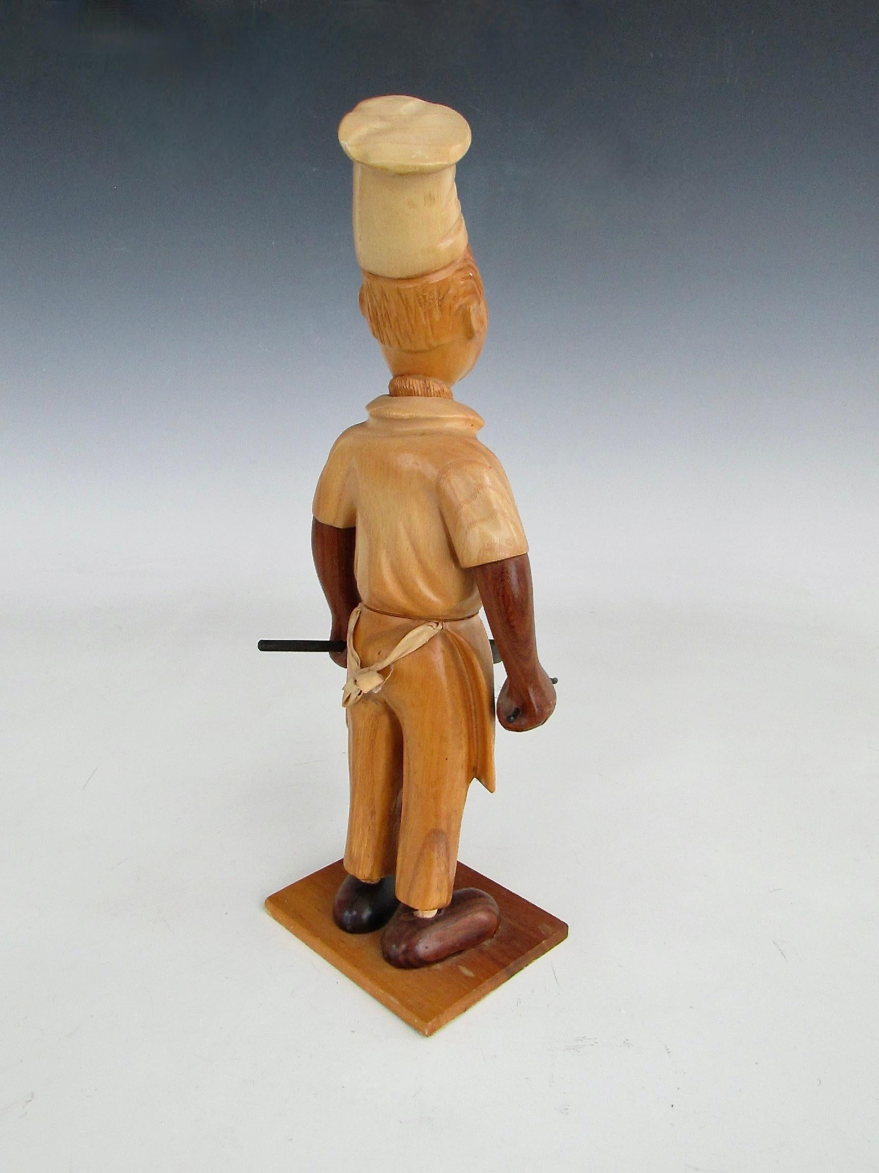 Sculpté à la main Romer italy hand carved desk top chef short order cook sculpture en vente