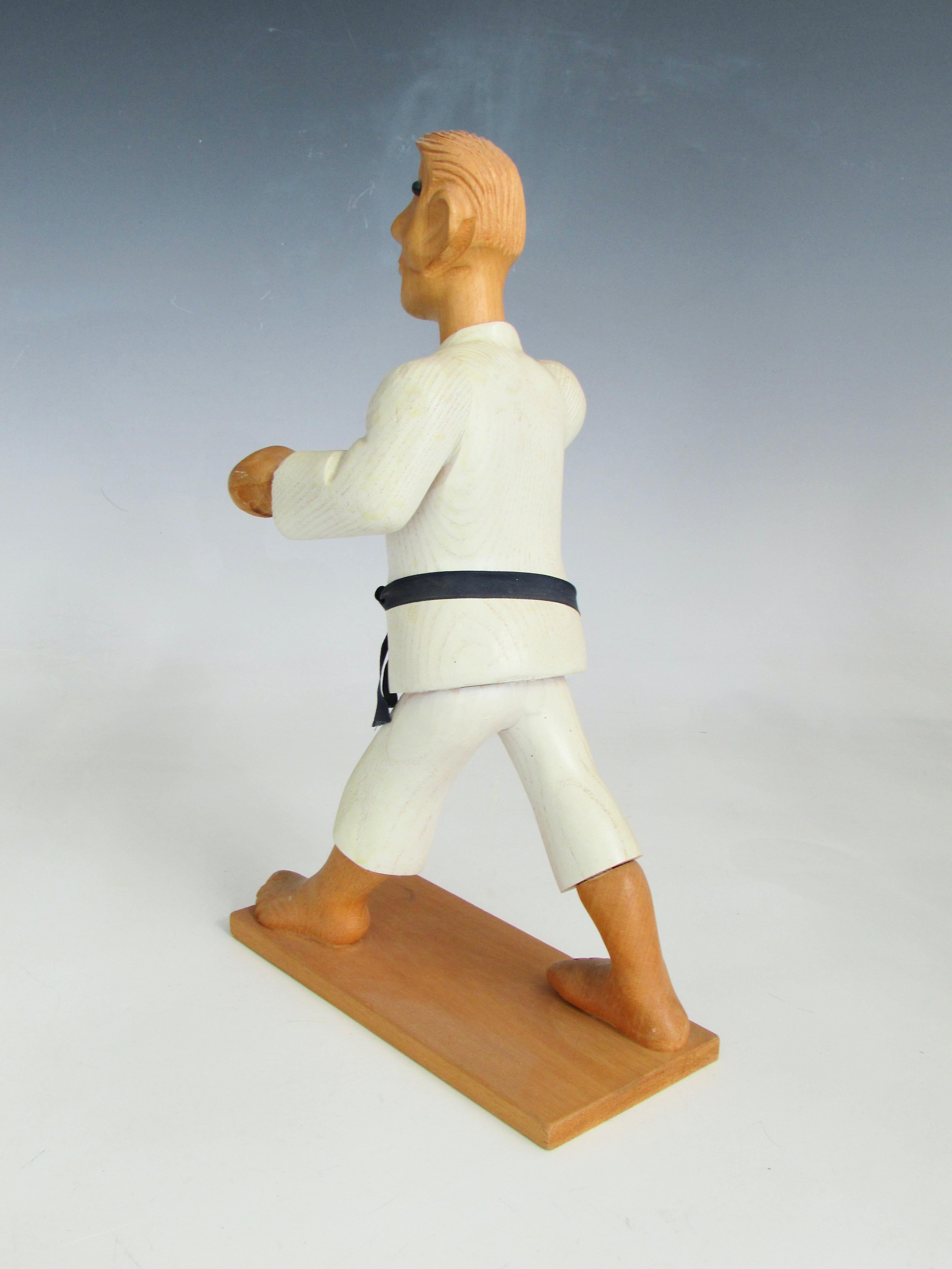 Romer italia escultura de escritorio tallada a mano cinturón negro de artes marciales Tallado a mano en venta