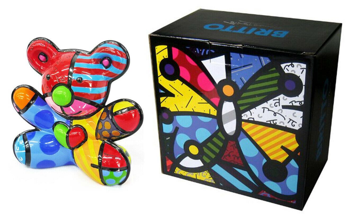 Romero Britto Figurative Sculpture - HOPE BEAR (SCULPTURE)