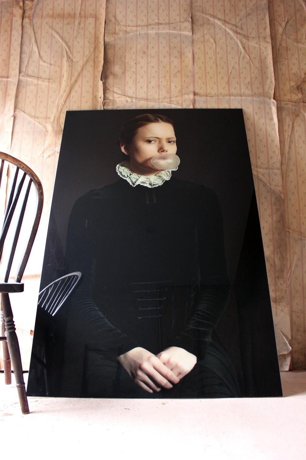 Romina Ressia; Blasen Gummi; Riesiger Kunstfotografie-Druck Nr. 16/200 8