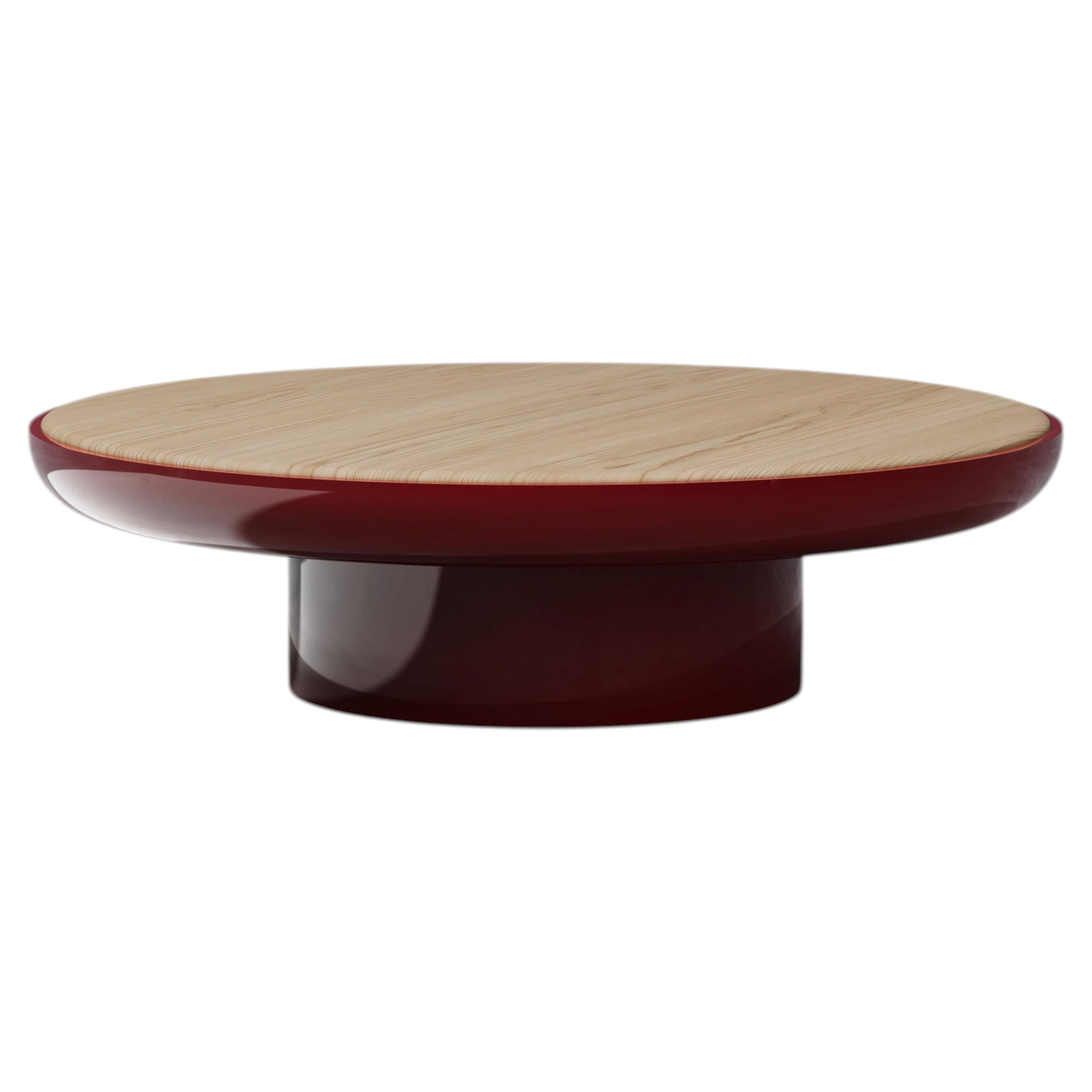 Table basse Romo en bois naturel laqué rouge brillant, design contemporain