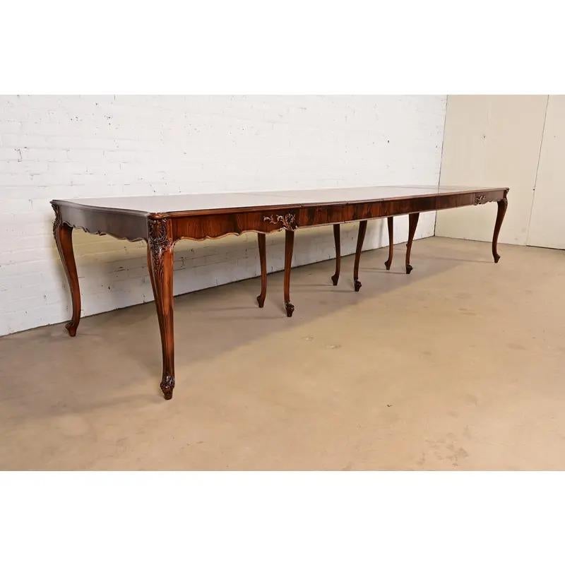 Romweber Antique French Provincial Extension Dining Table, Newly Refinished In Good Condition For Sale In South Bend, IN