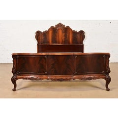 Romweber Antique French Provincial Louis XV Carved Flame Mahogany Full Size Bed
