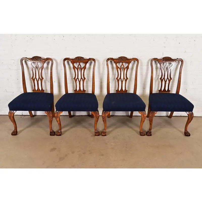 Romweber Chippendale Carved Walnut and Burl Wood Dining Chairs, Set of Four In Good Condition For Sale In South Bend, IN