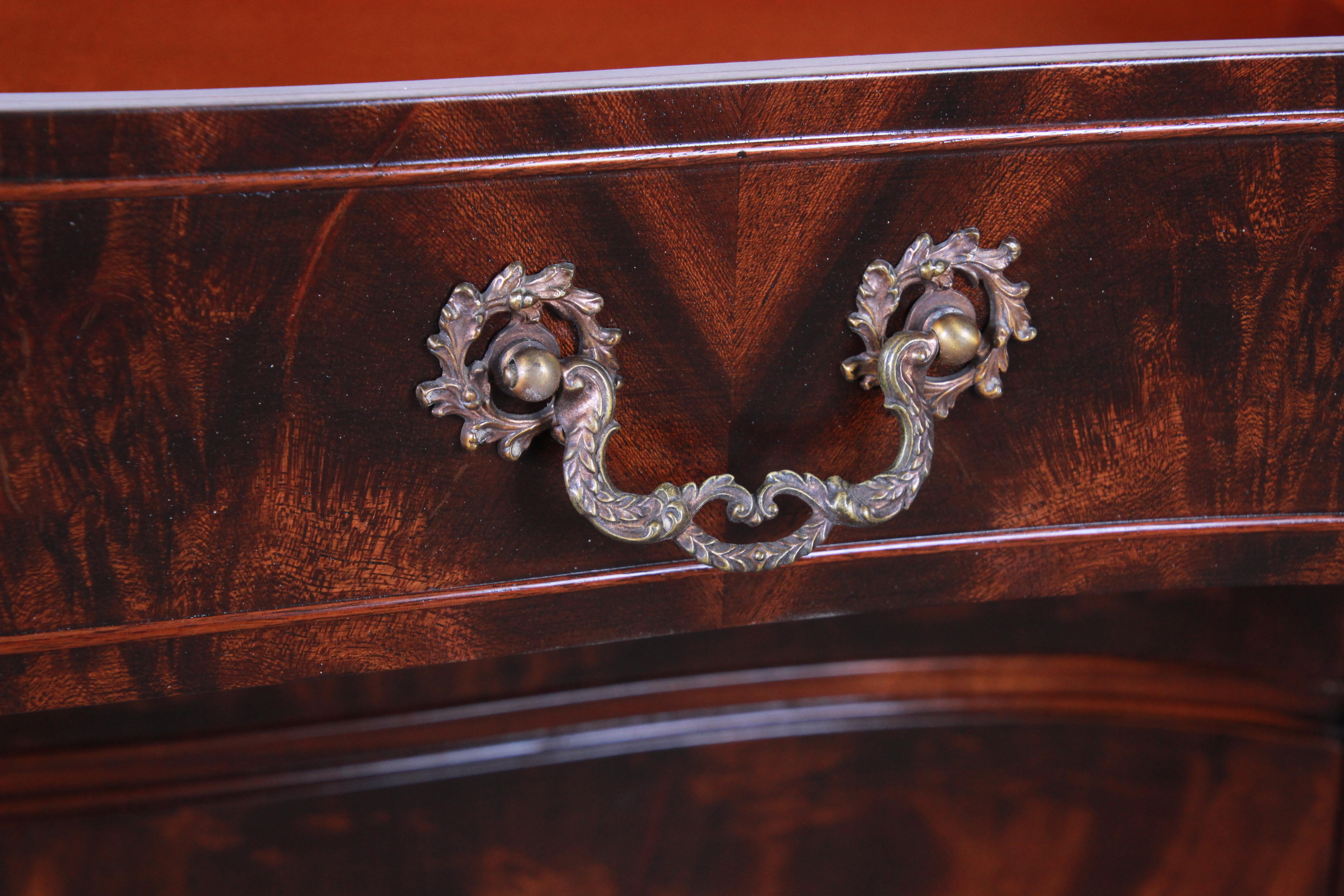 Romweber Chippendale Flame Mahogany Ornate Carved Sideboard Buffet, circa 1920s 4