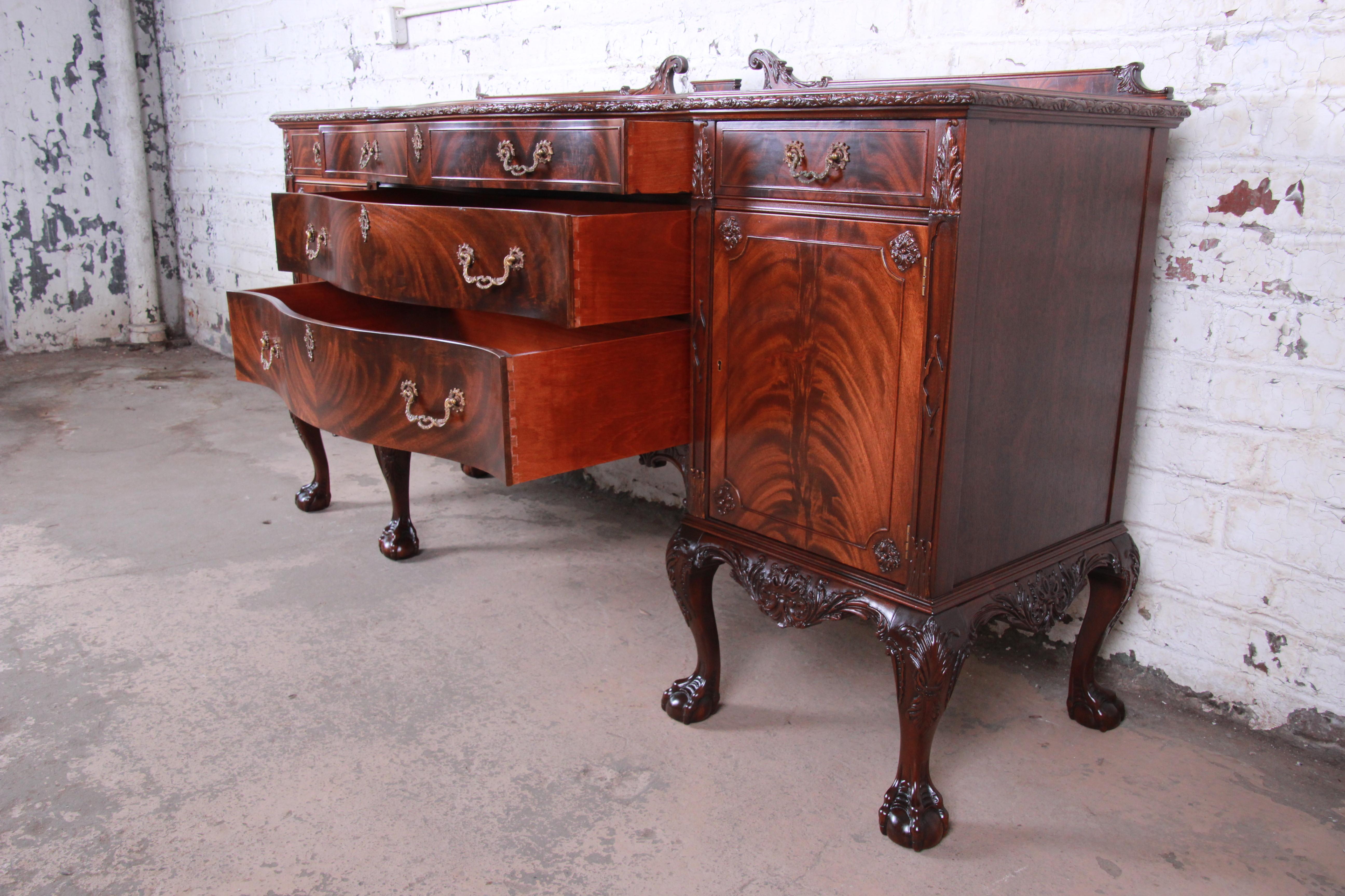 Romweber Chippendale Flame Mahogany Ornate Carved Sideboard Buffet, circa 1920s 6