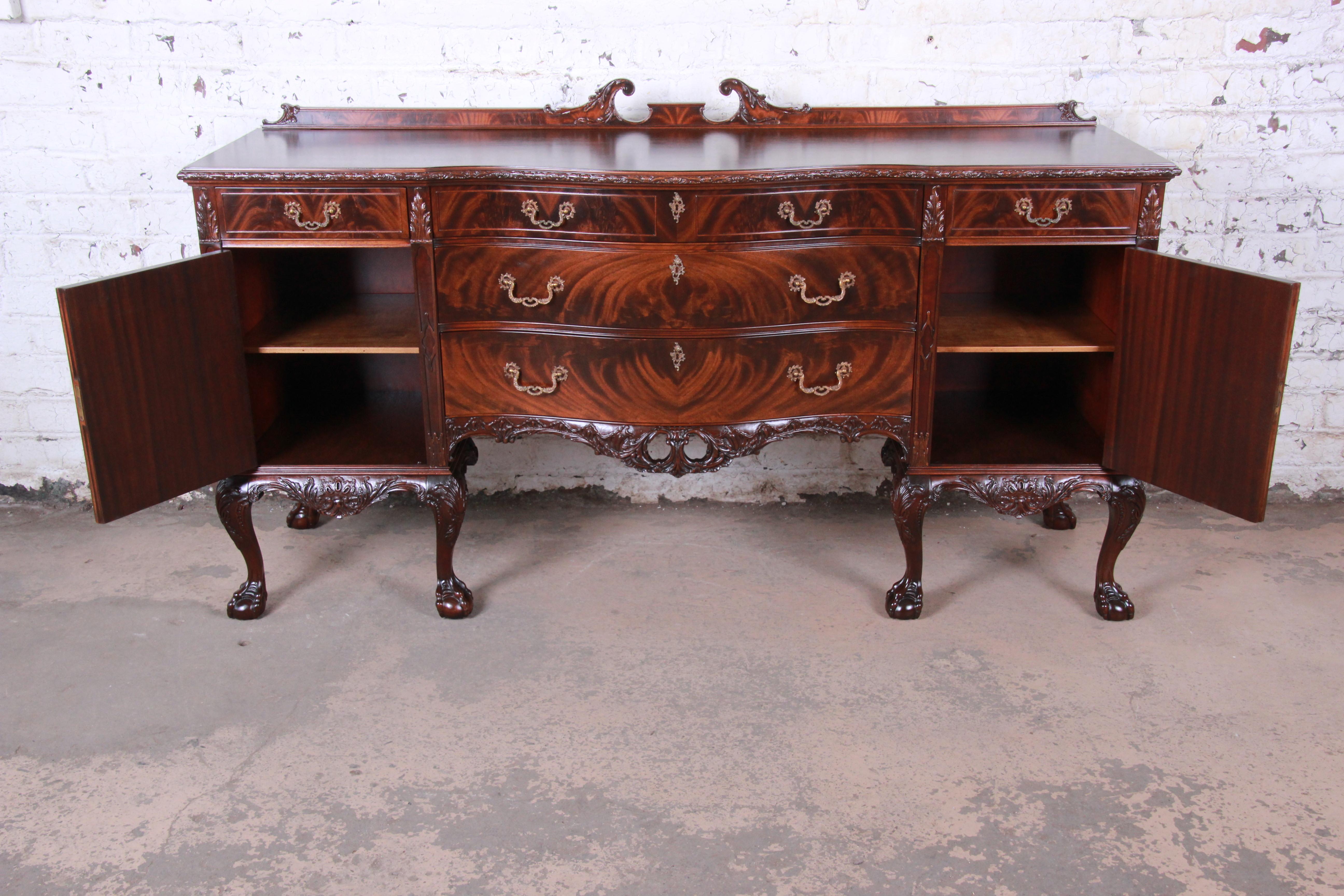 Romweber Chippendale Flame Mahogany Ornate Carved Sideboard Buffet, circa 1920s 8