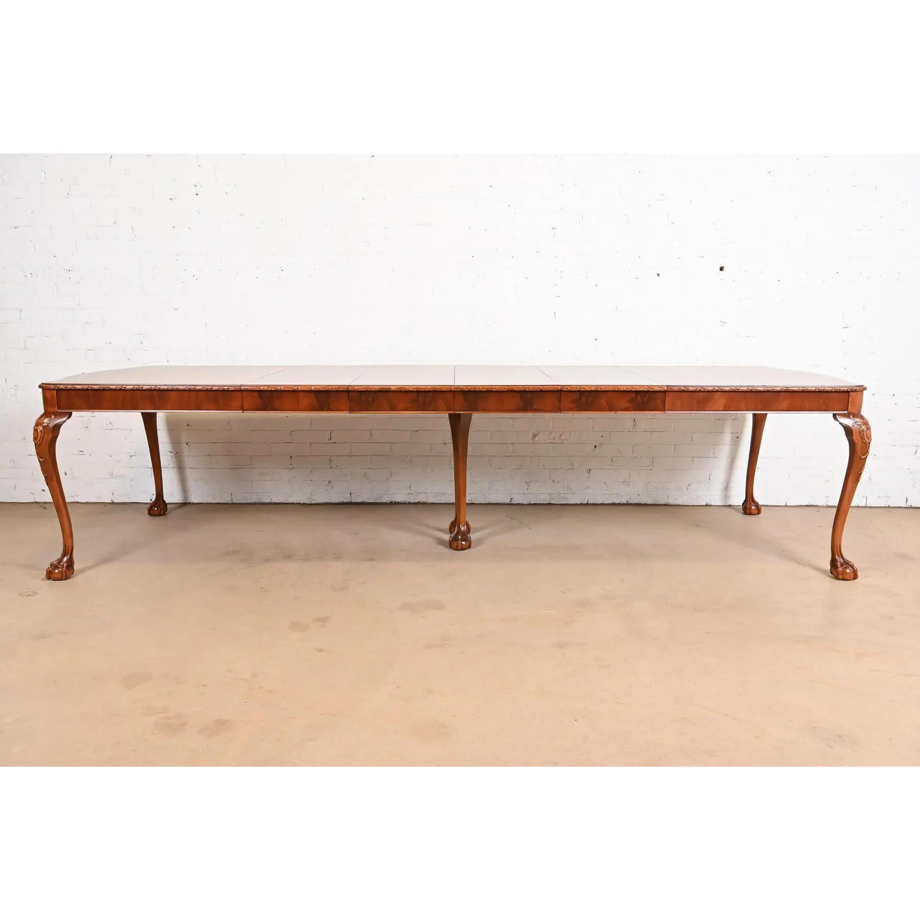Georgian Romweber Chippendale Mahogany Extension Dining Table, Newly Refinished For Sale