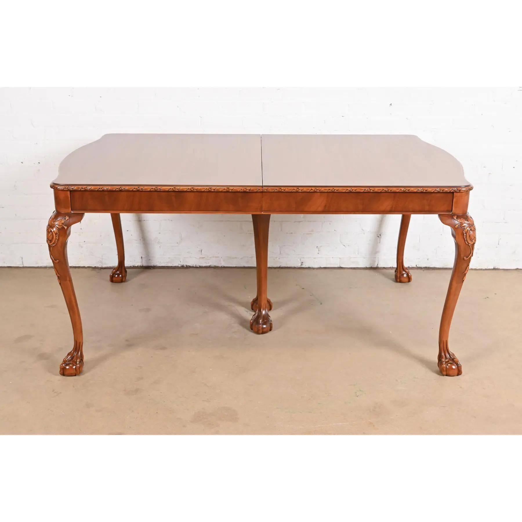 Romweber Chippendale Mahogany Extension Dining Table, Newly Refinished For Sale 2