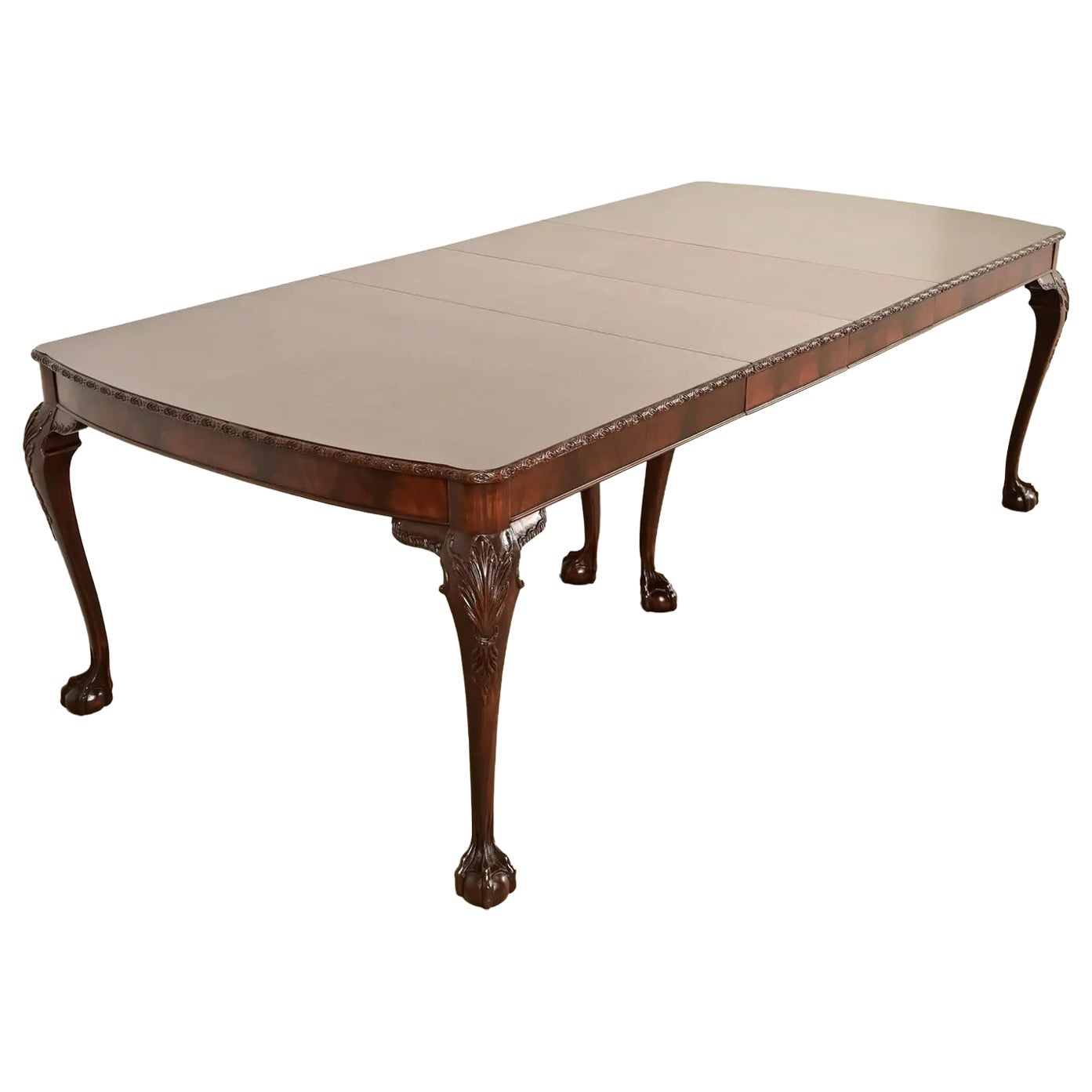 Mesa de Comedor Extensible Romweber Chippendale de Caoba, Recién Acabada en venta