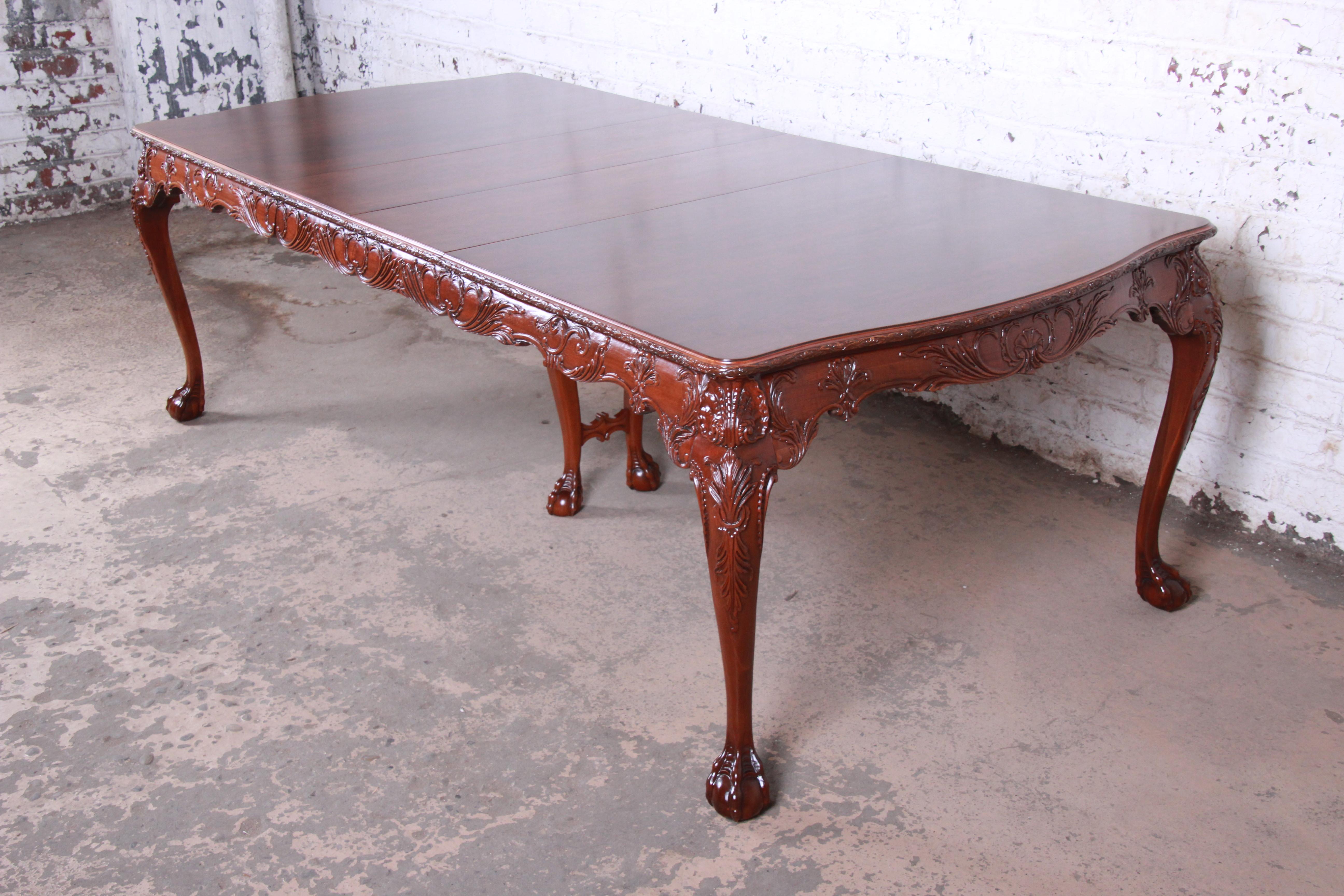American Romweber Chippendale Ornate Carved Mahogany Extension Dining Table, circa 1920s