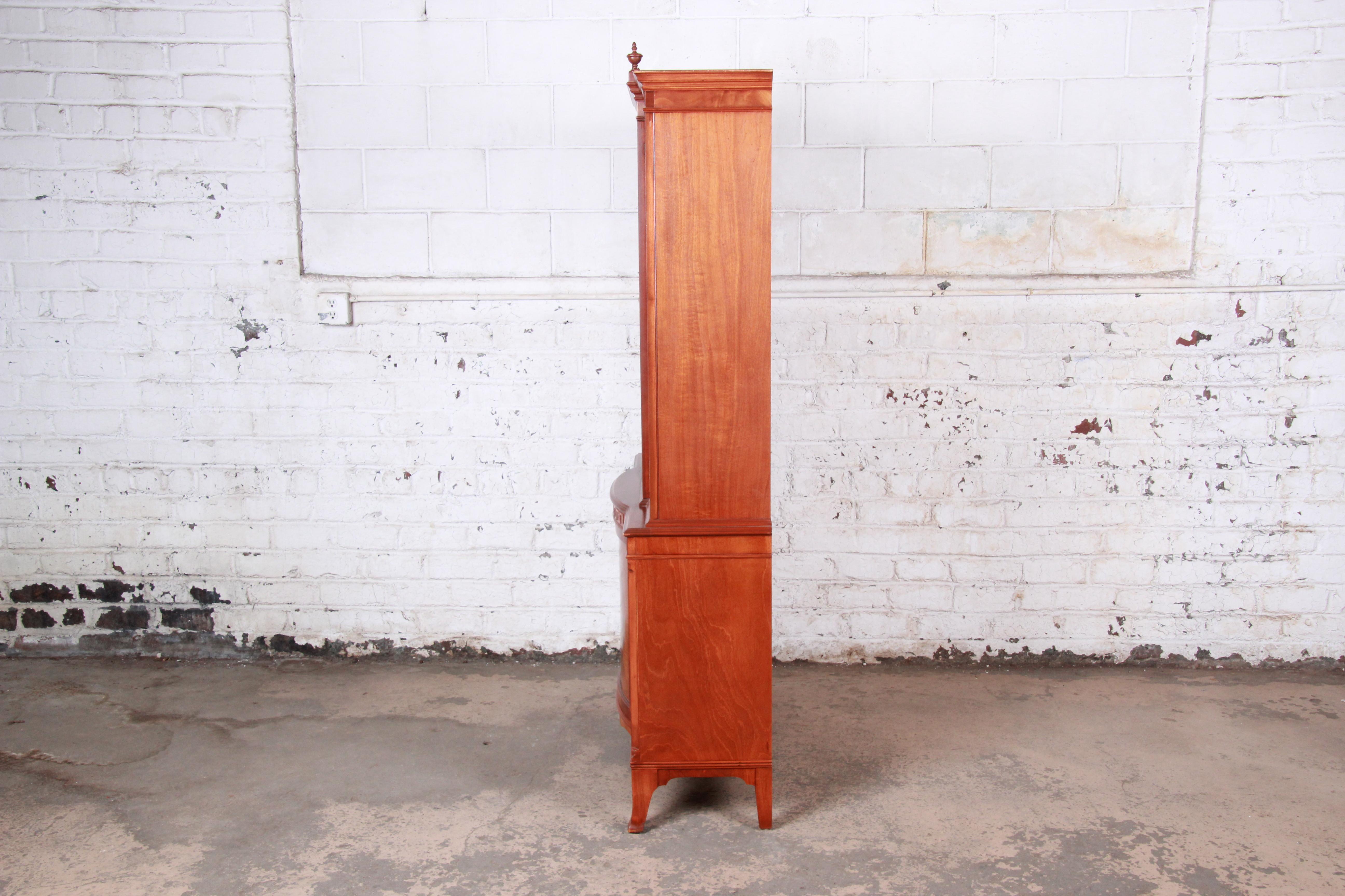 Romweber Flame Mahogany Breakfront Display Cabinet or Bookcase, circa 1940s 3