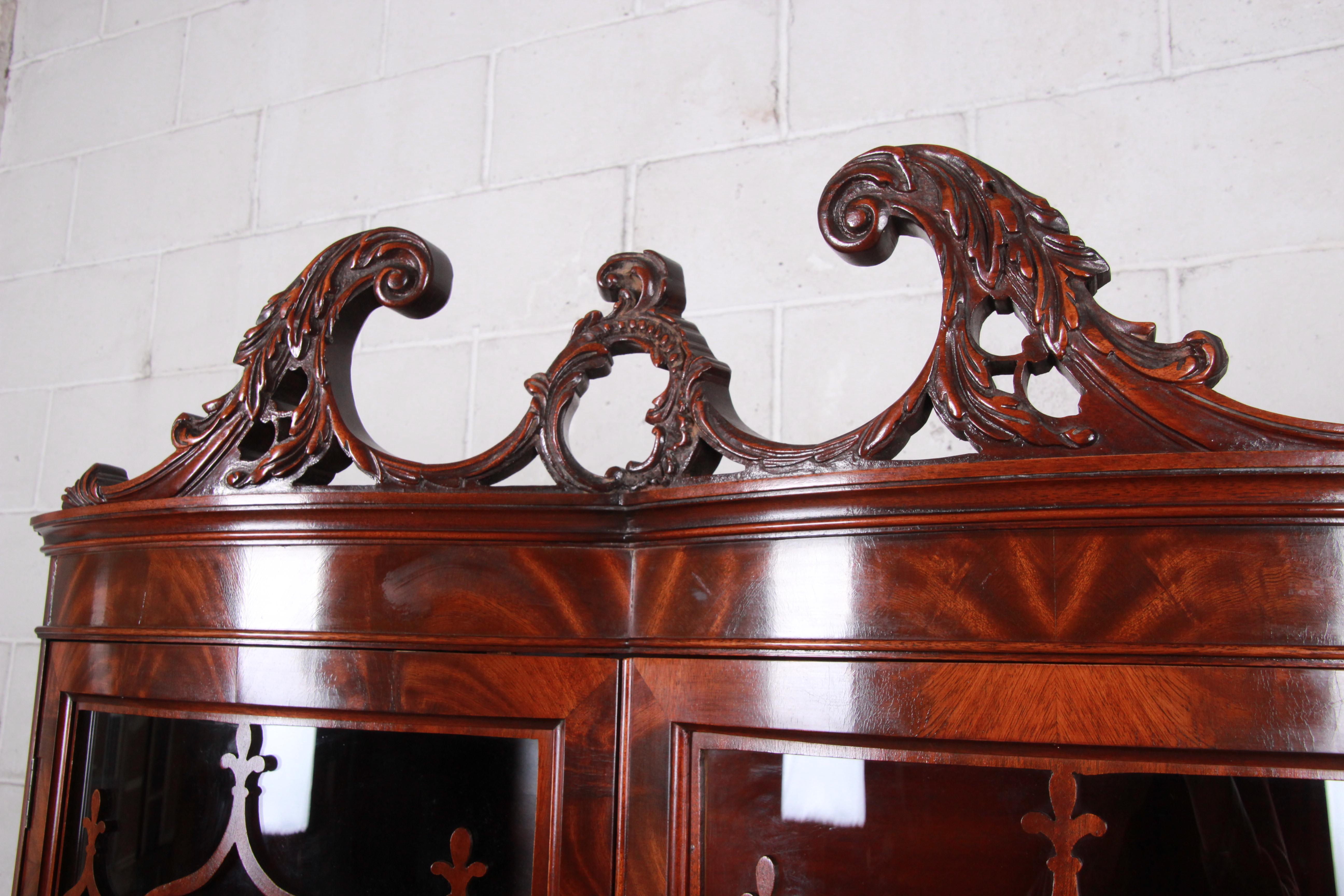 Romweber Flame Mahogany Chippendale Curved Glass Cabinet or Bookcase, 1930s 5